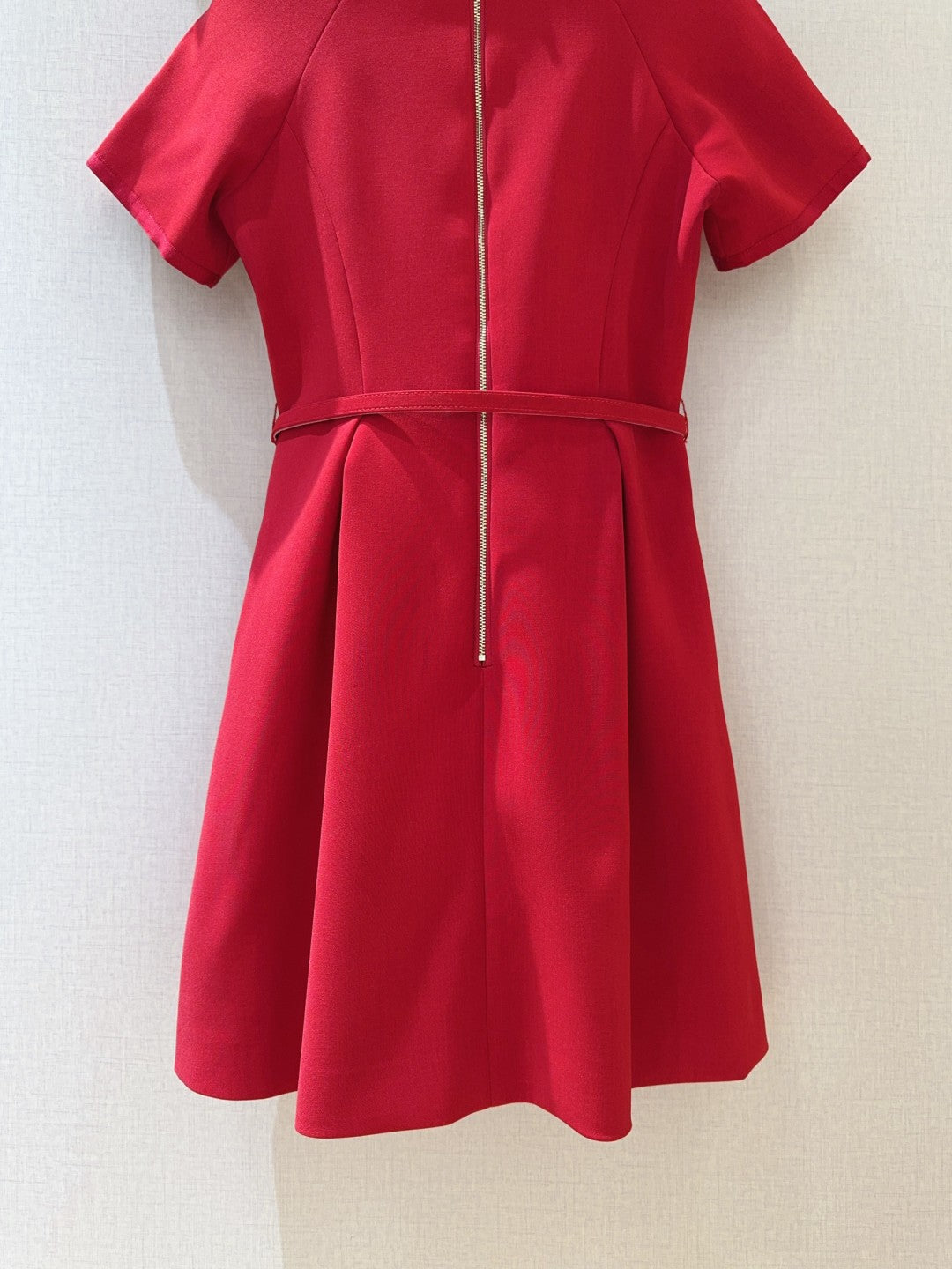 2025 new three-dimensional round neck raglan sleeve dress