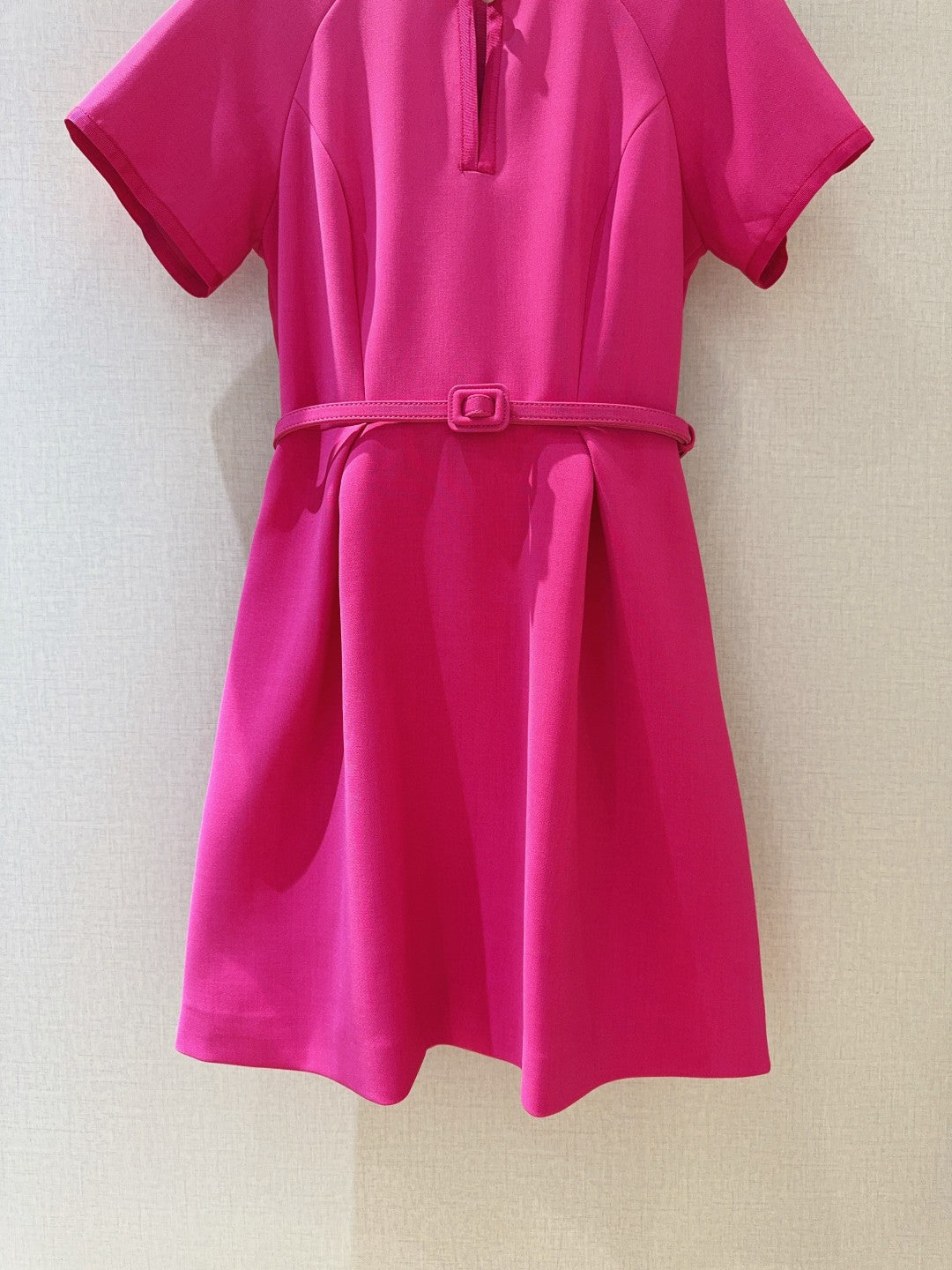 2025 new three-dimensional round neck raglan sleeve dress