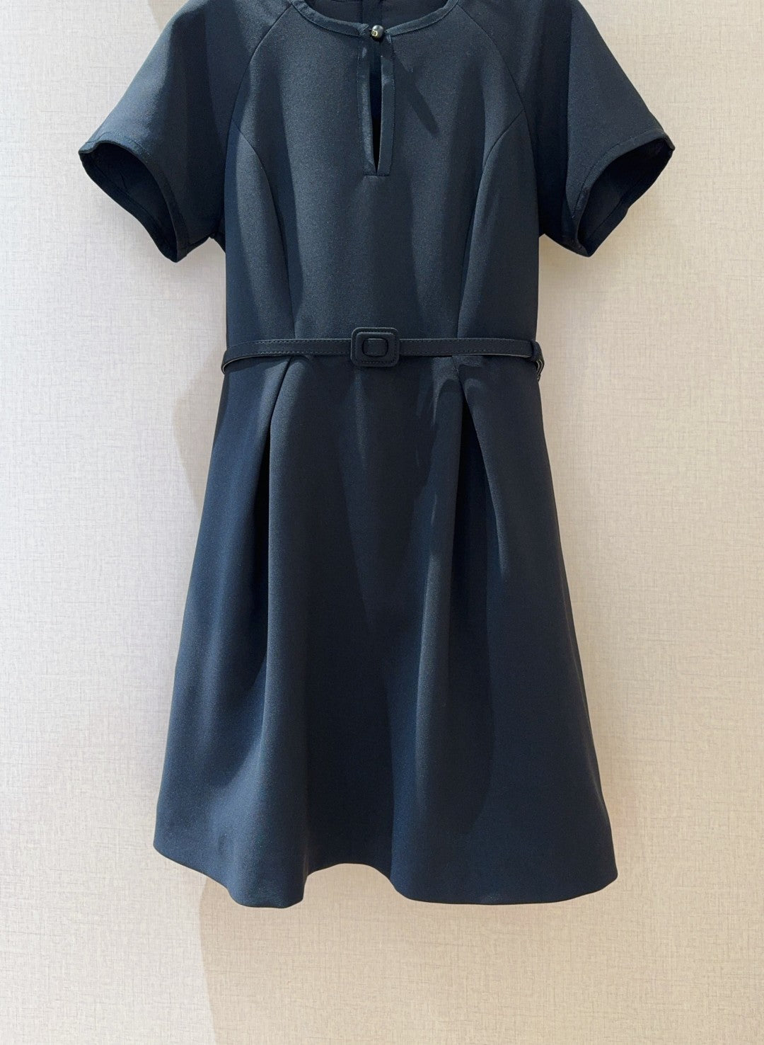 2025 new three-dimensional round neck raglan sleeve dress
