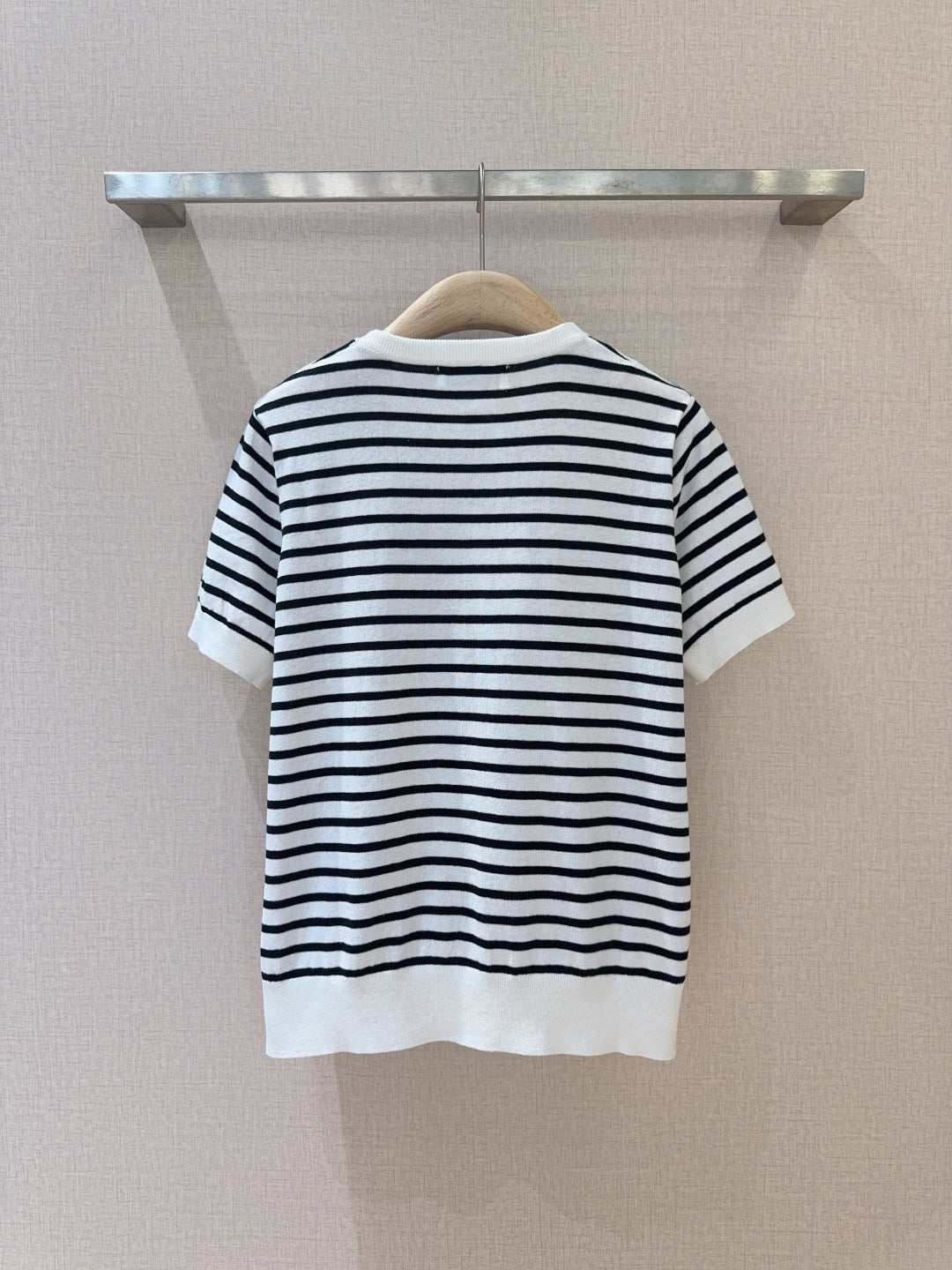 25 Spring and Summer New Round Neck Striped Print Short Sleeve