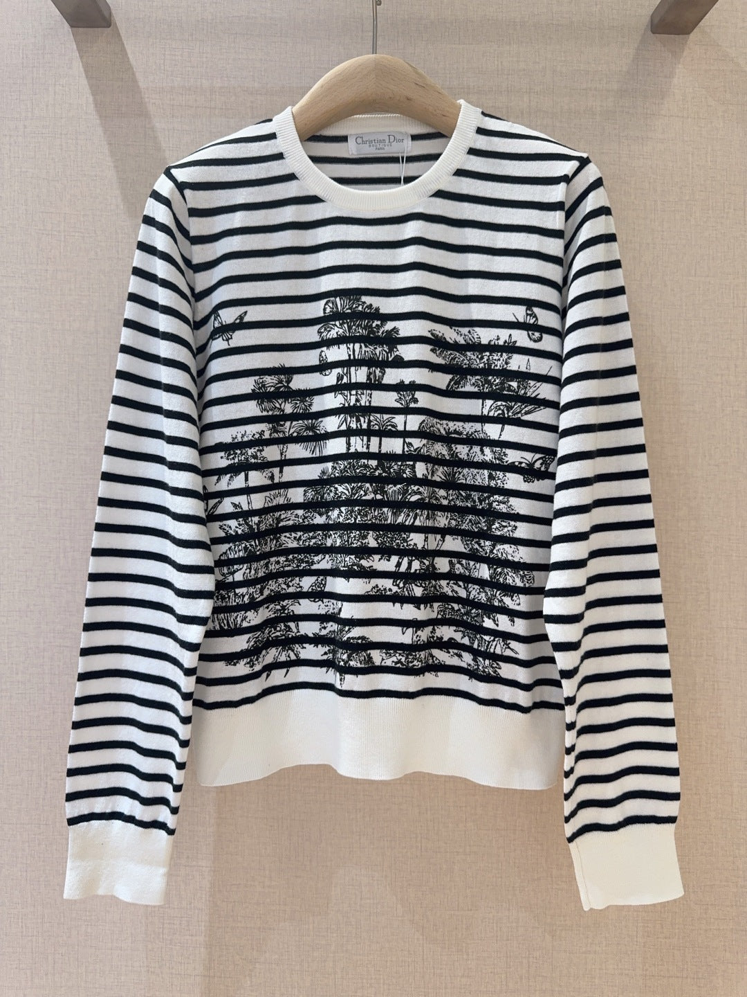 25 new Round Neck Striped Coconut Tree Print Pullover Long Sleeve