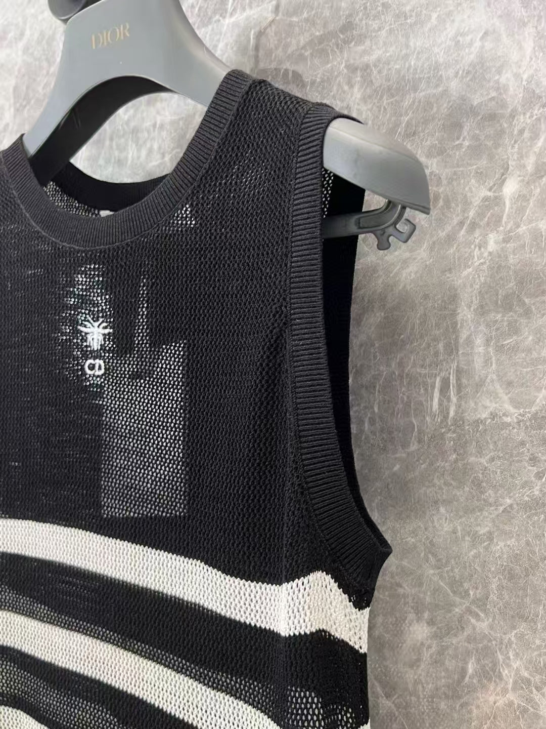 25SS Spring and Summer New Simple and Versatile Striped Knitted Hollow Vest