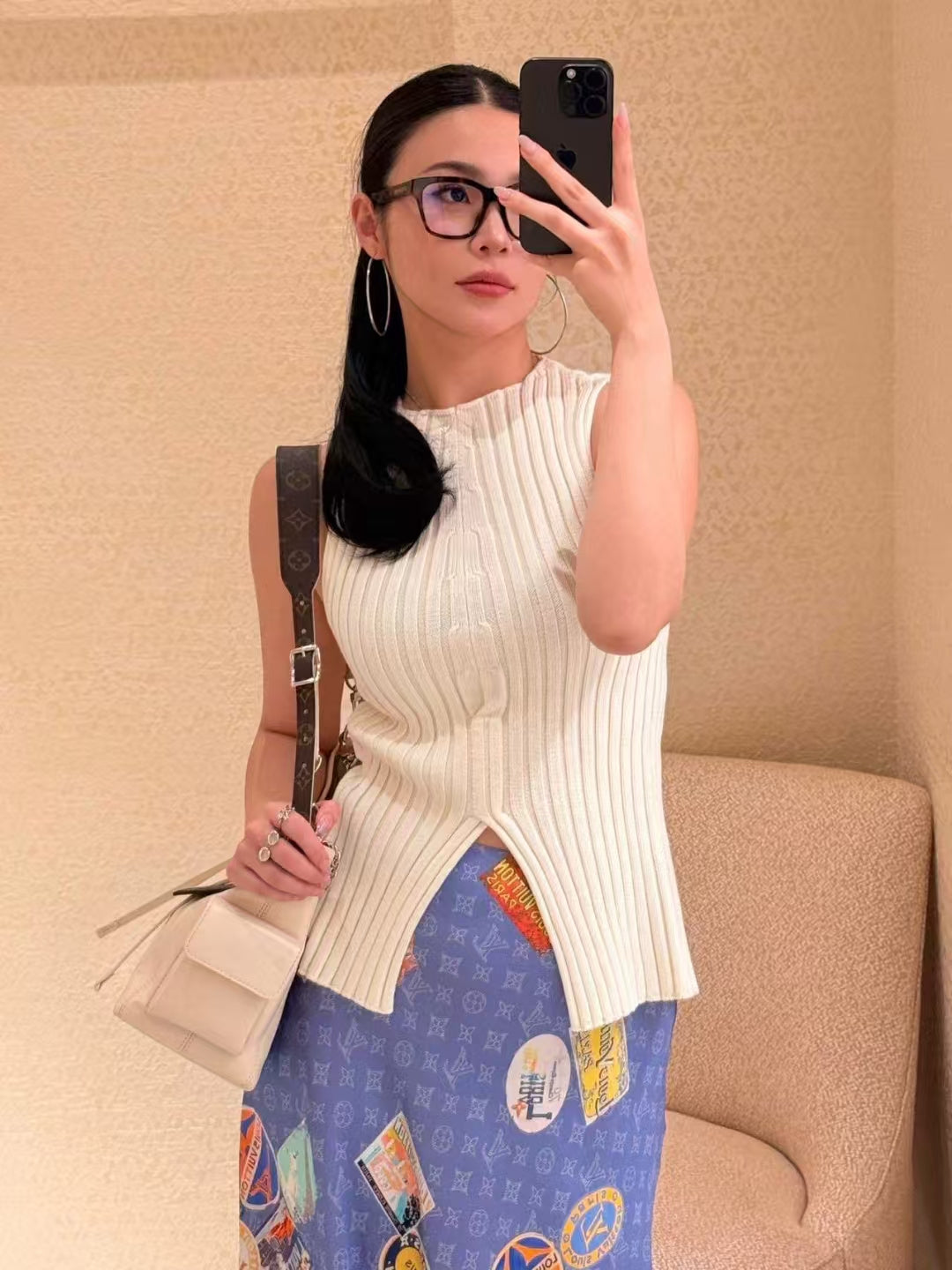 25Ss new spring and summer slit slim fit knitted vest top