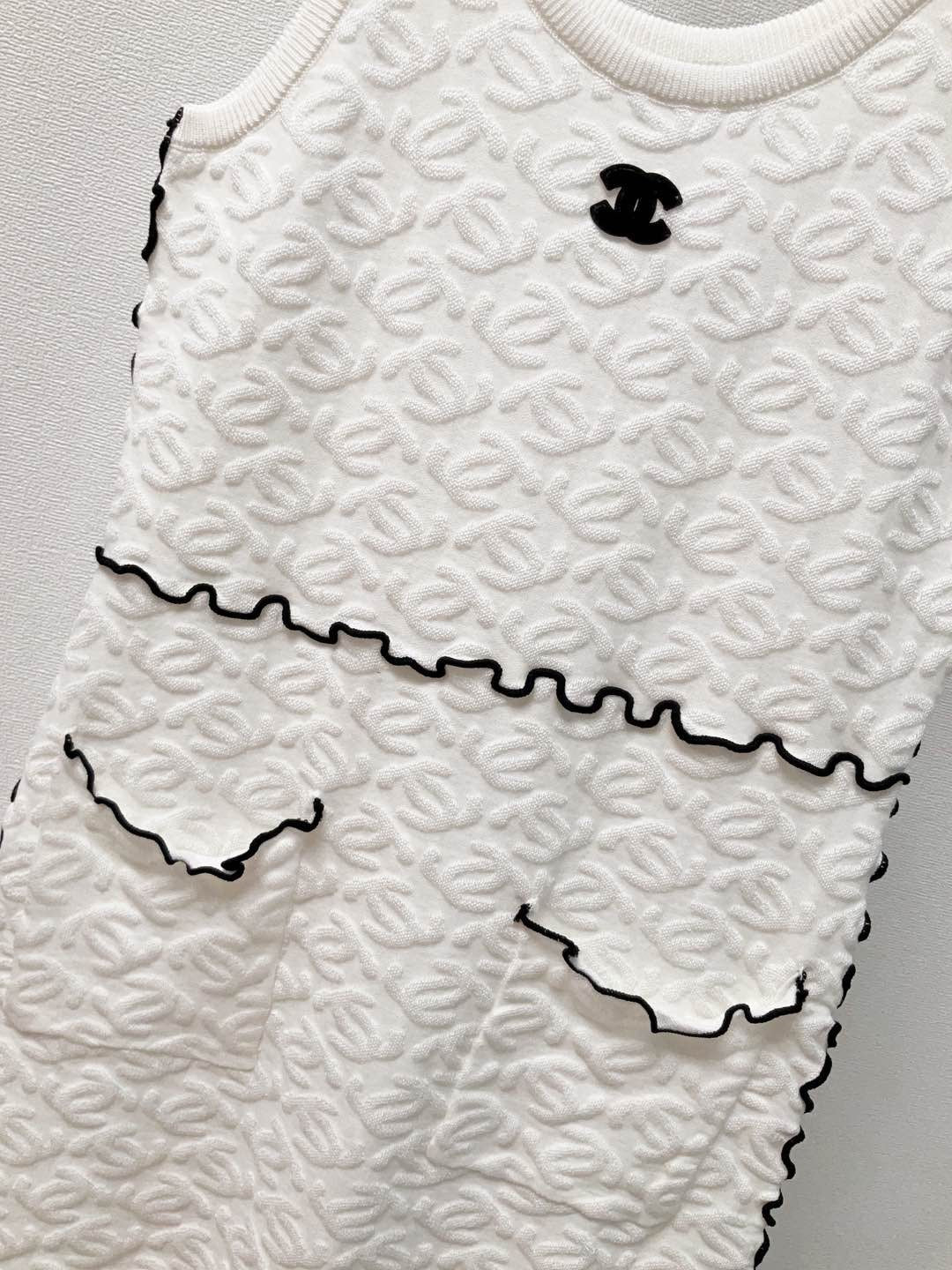 25 new summer sleeveless knitted dress