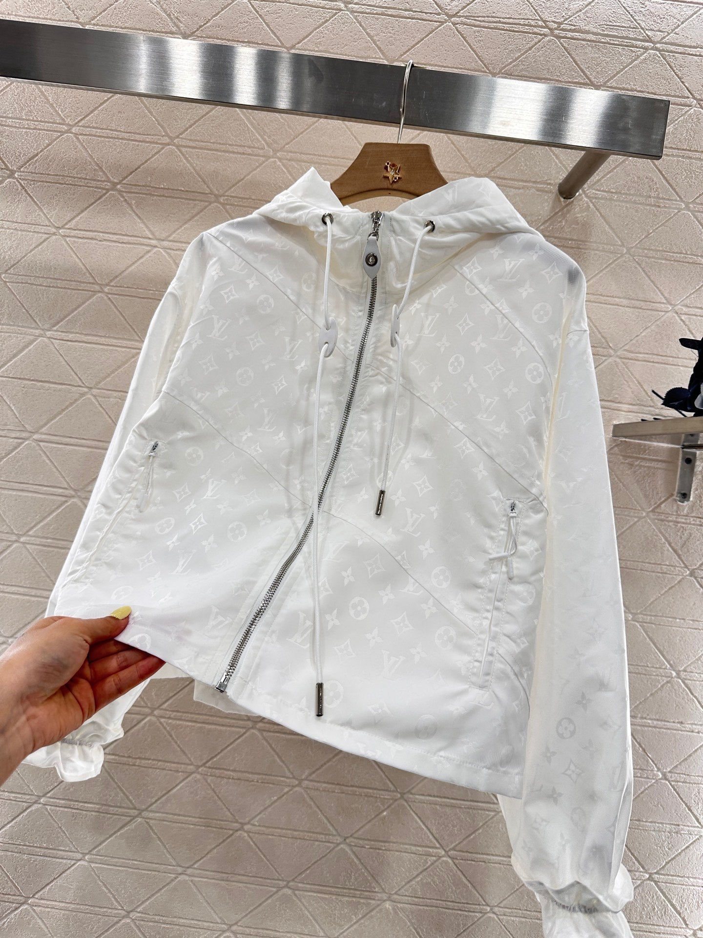 2025 Summer New Hooded Drawstring Sun Protection Jacket