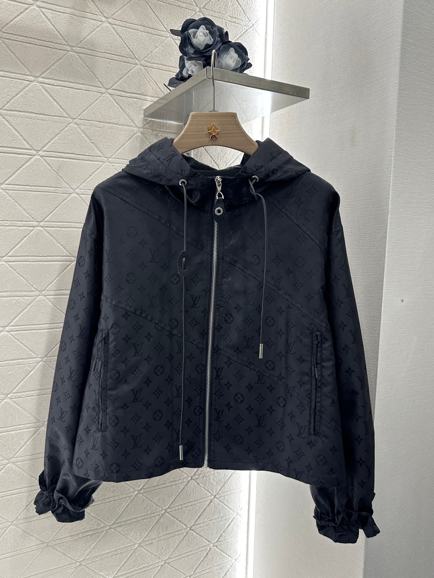 2025 Summer New Hooded Drawstring Sun Protection Jacket
