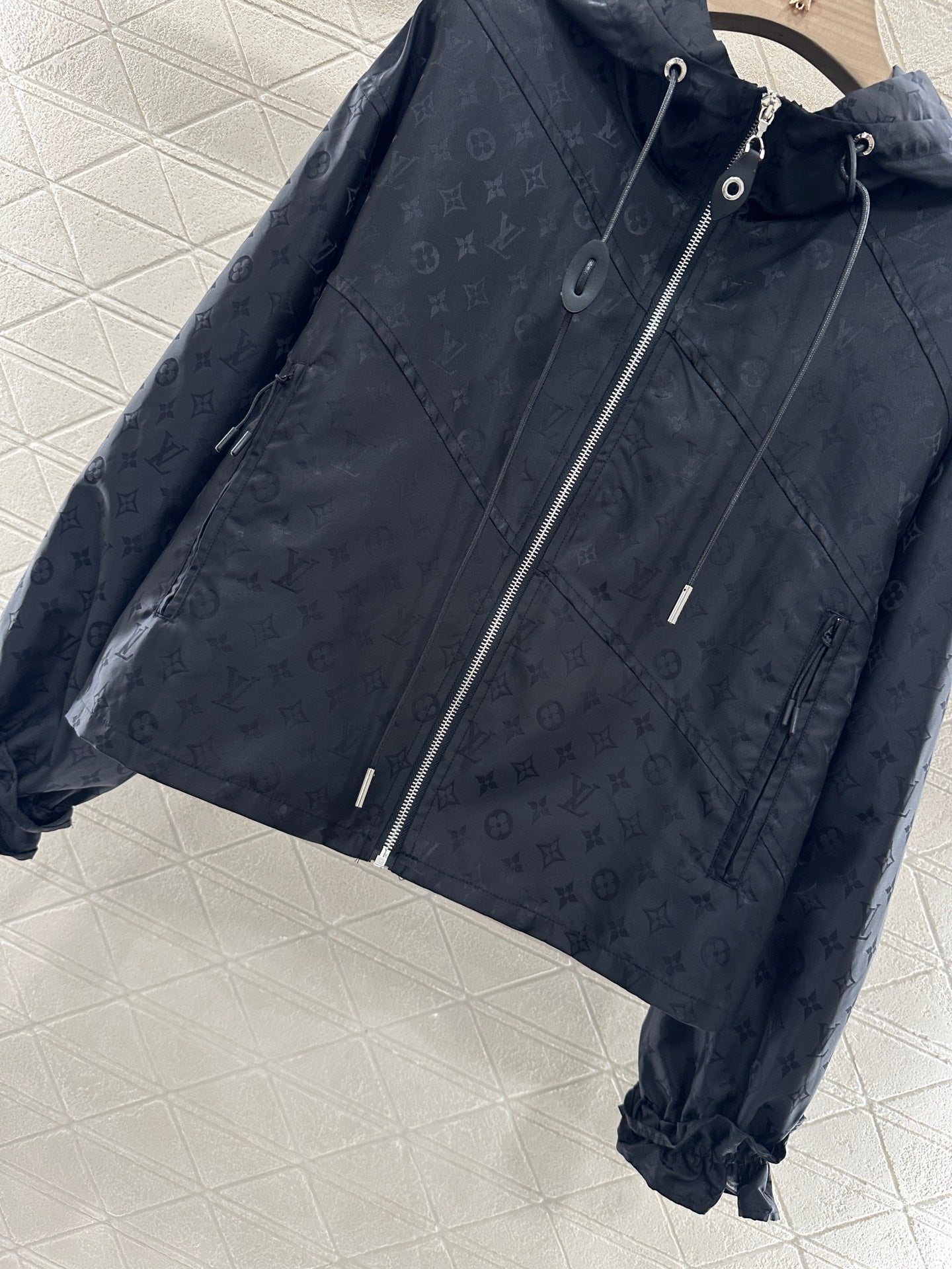 2025 Summer New Hooded Drawstring Sun Protection Jacket