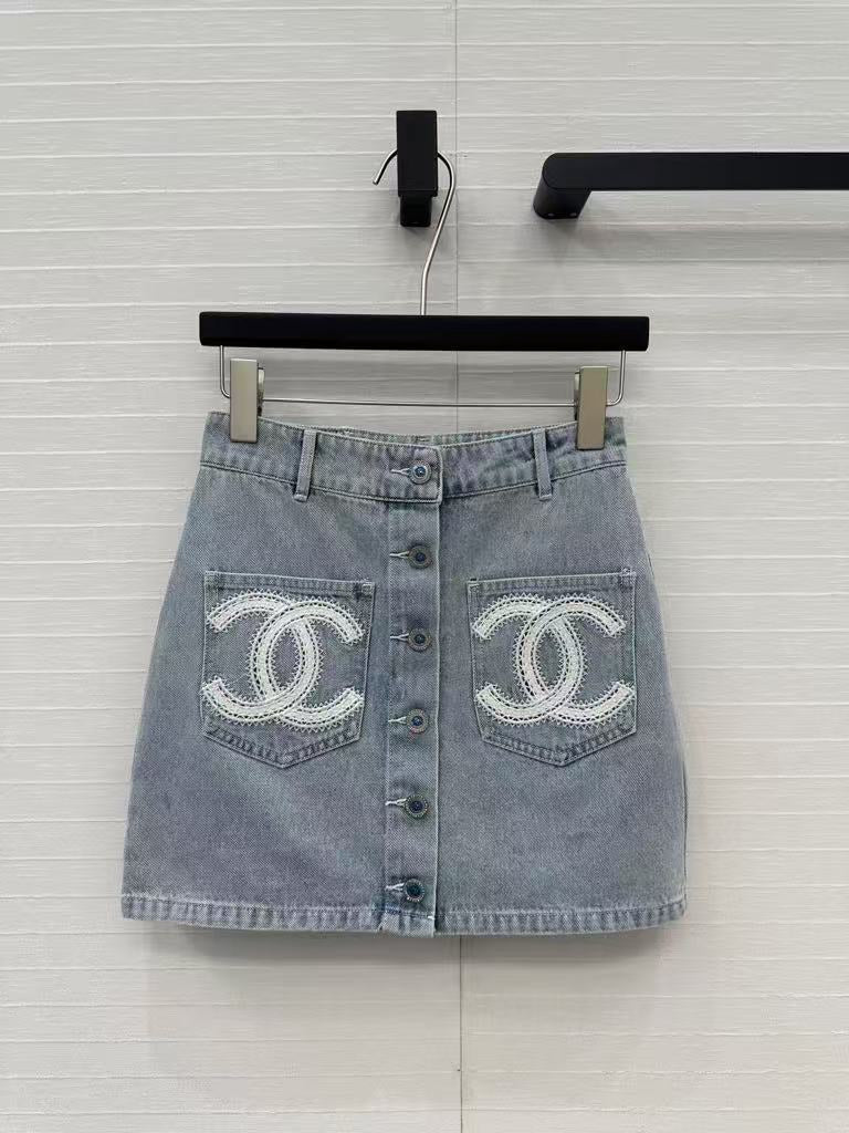 25SS Beach Series Double C Hollow Water soluble Flower Embroidered Cowboy Single breasted Short Half Skirt