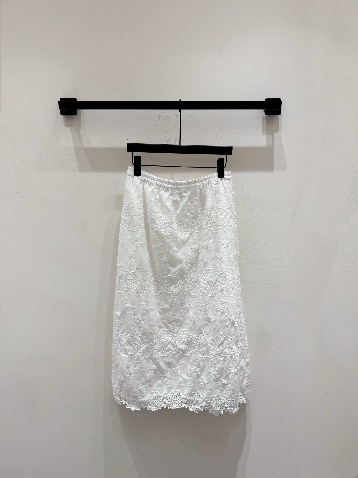 25ss Wave edge geometric embroidery jacquard small sling ➕ Skirt