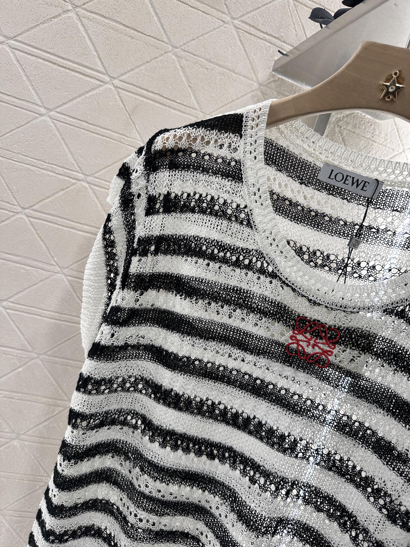 2025 Summer New Totem Embroidery Hollow Knitted Short Sleeves