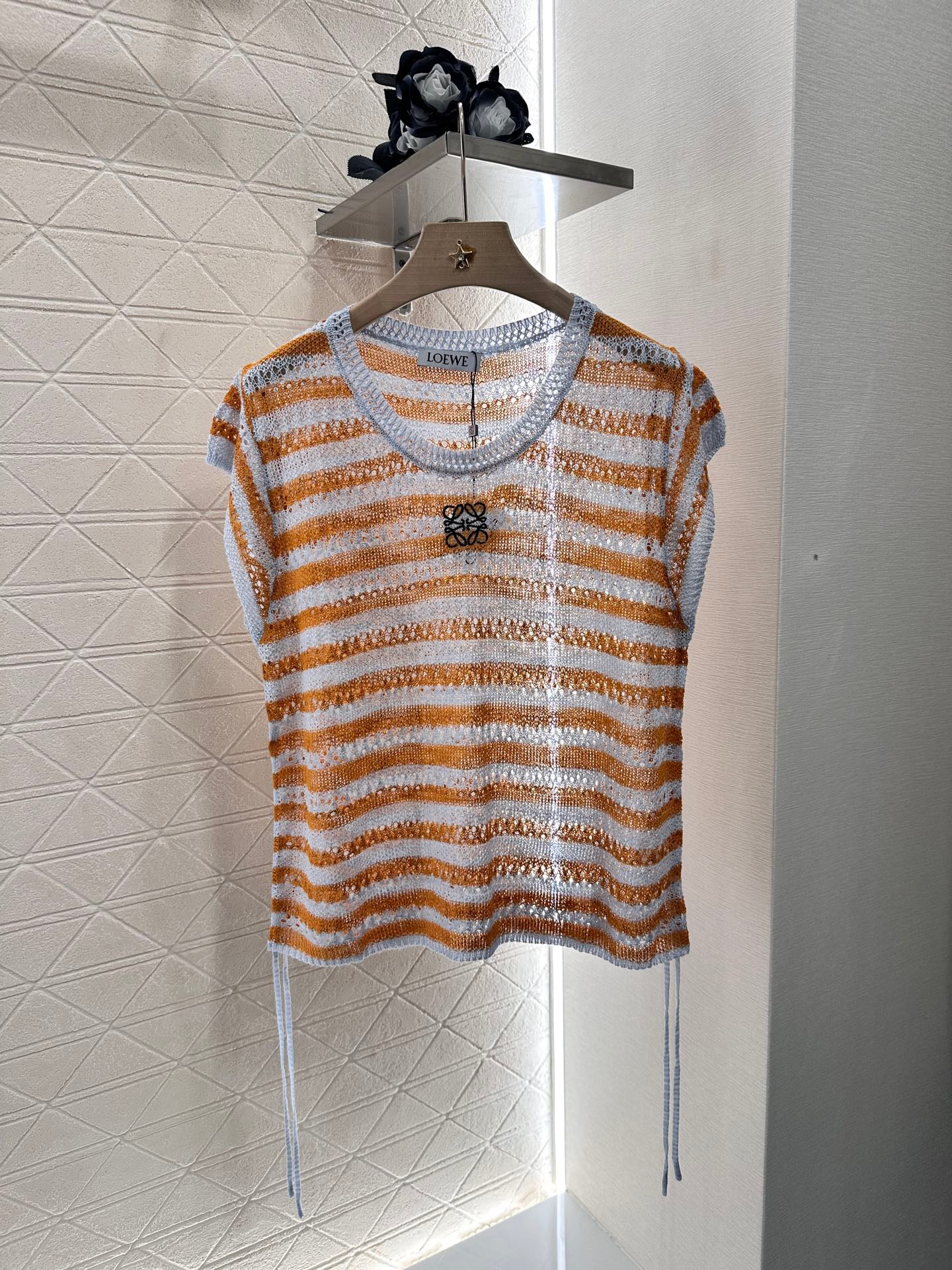 2025 Summer New Totem Embroidery Hollow Knitted Short Sleeves