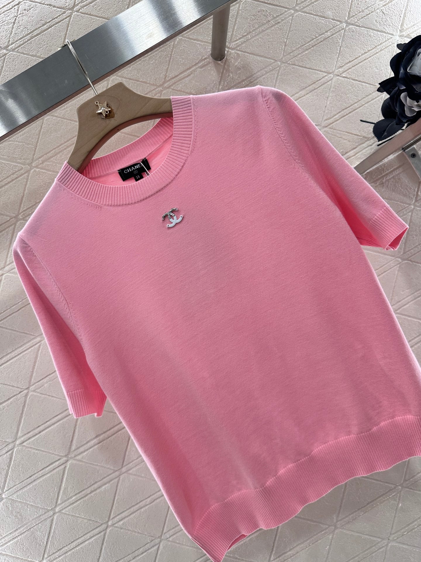 2025 New Arrivals Shoulder Sleeve Sequin Double C Knitted Short Sleeve