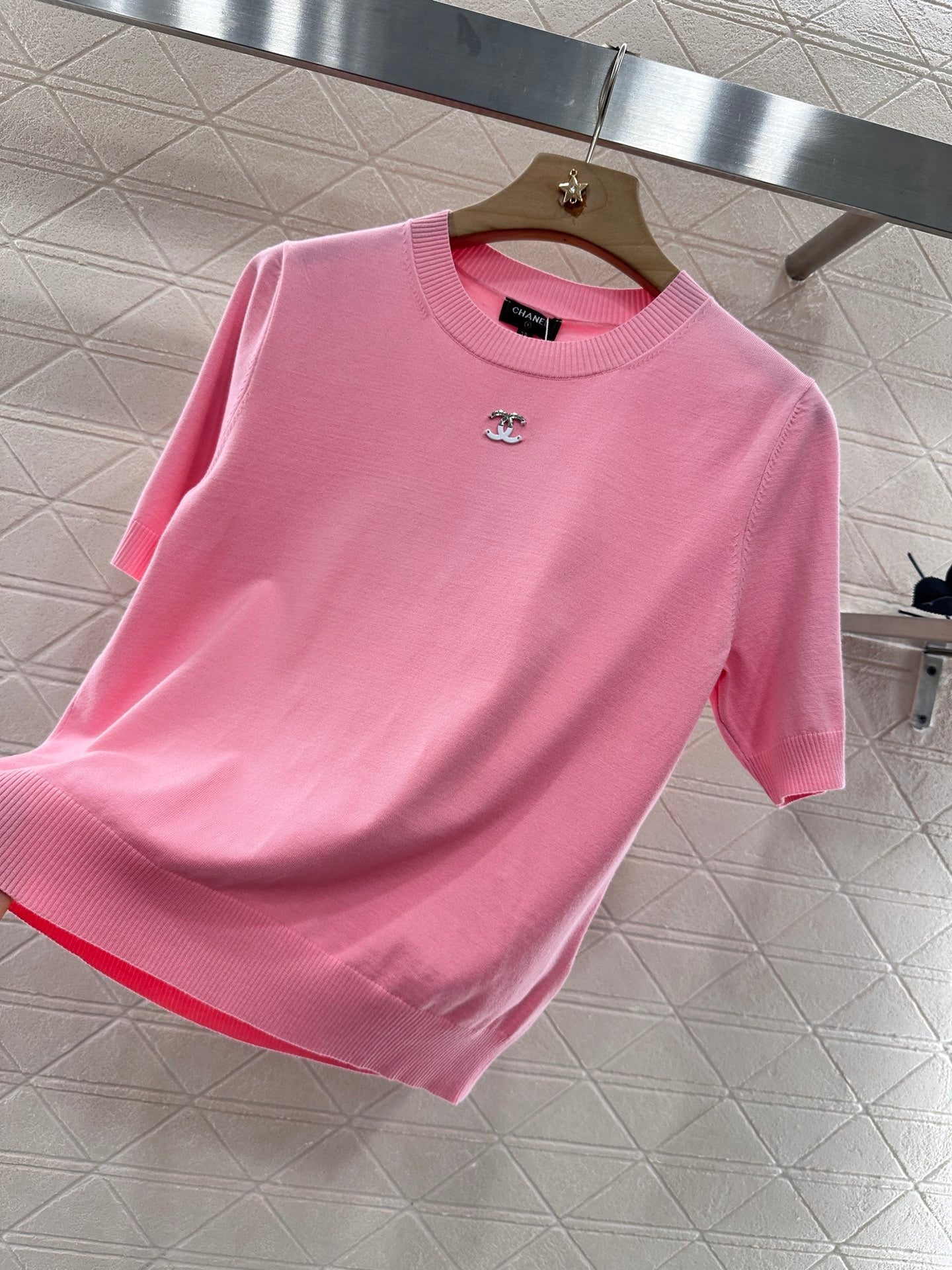 2025 New Arrivals Shoulder Sleeve Sequin Double C Knitted Short Sleeve