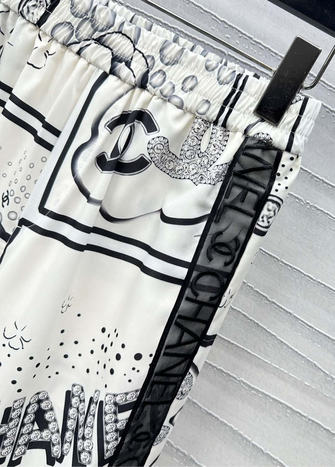 2025 Summer New Lapel Printed Shirt Straight Pants Suit