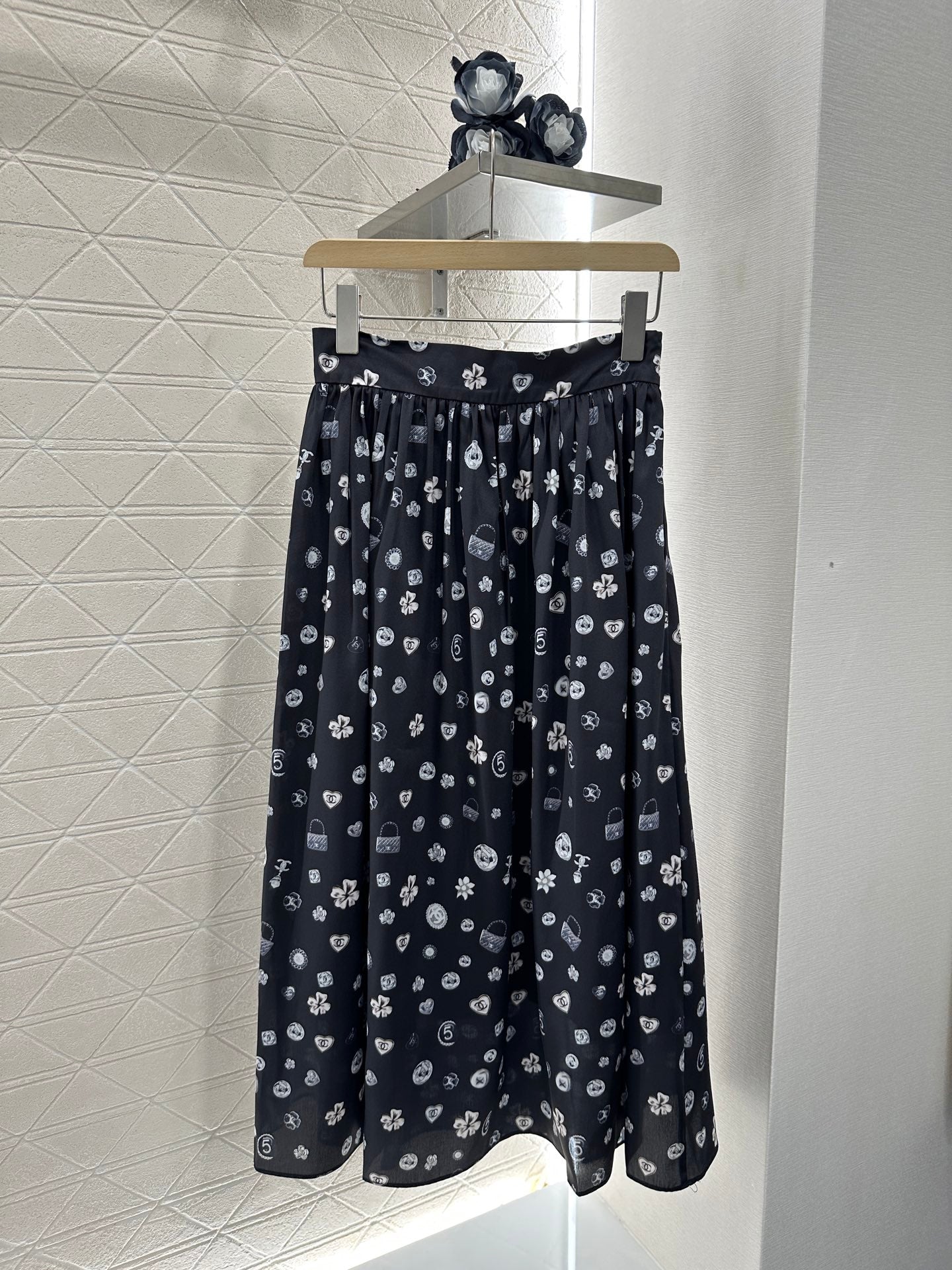 25 new summer printed high waist midi skirt