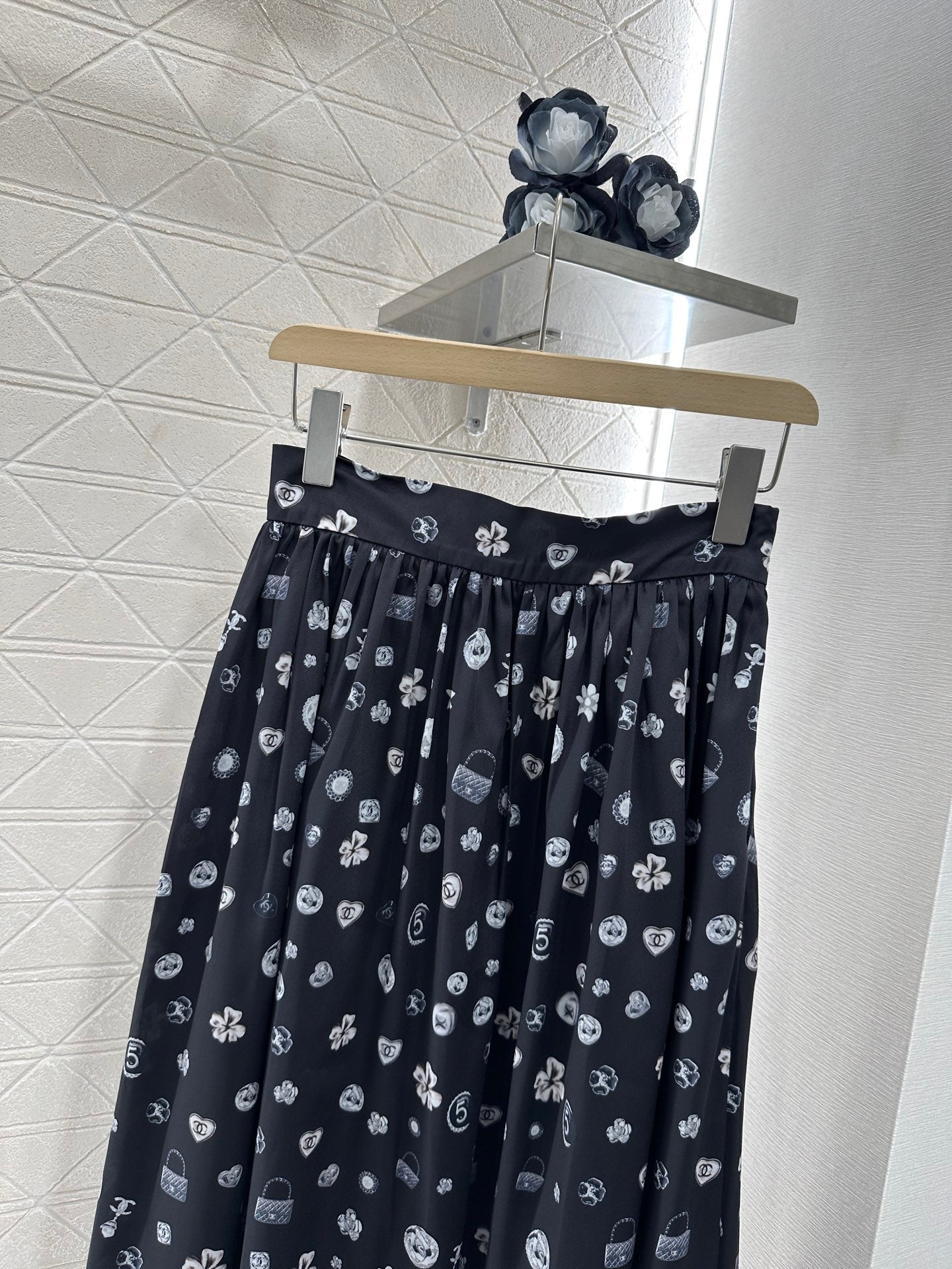 25 new summer printed high waist midi skirt
