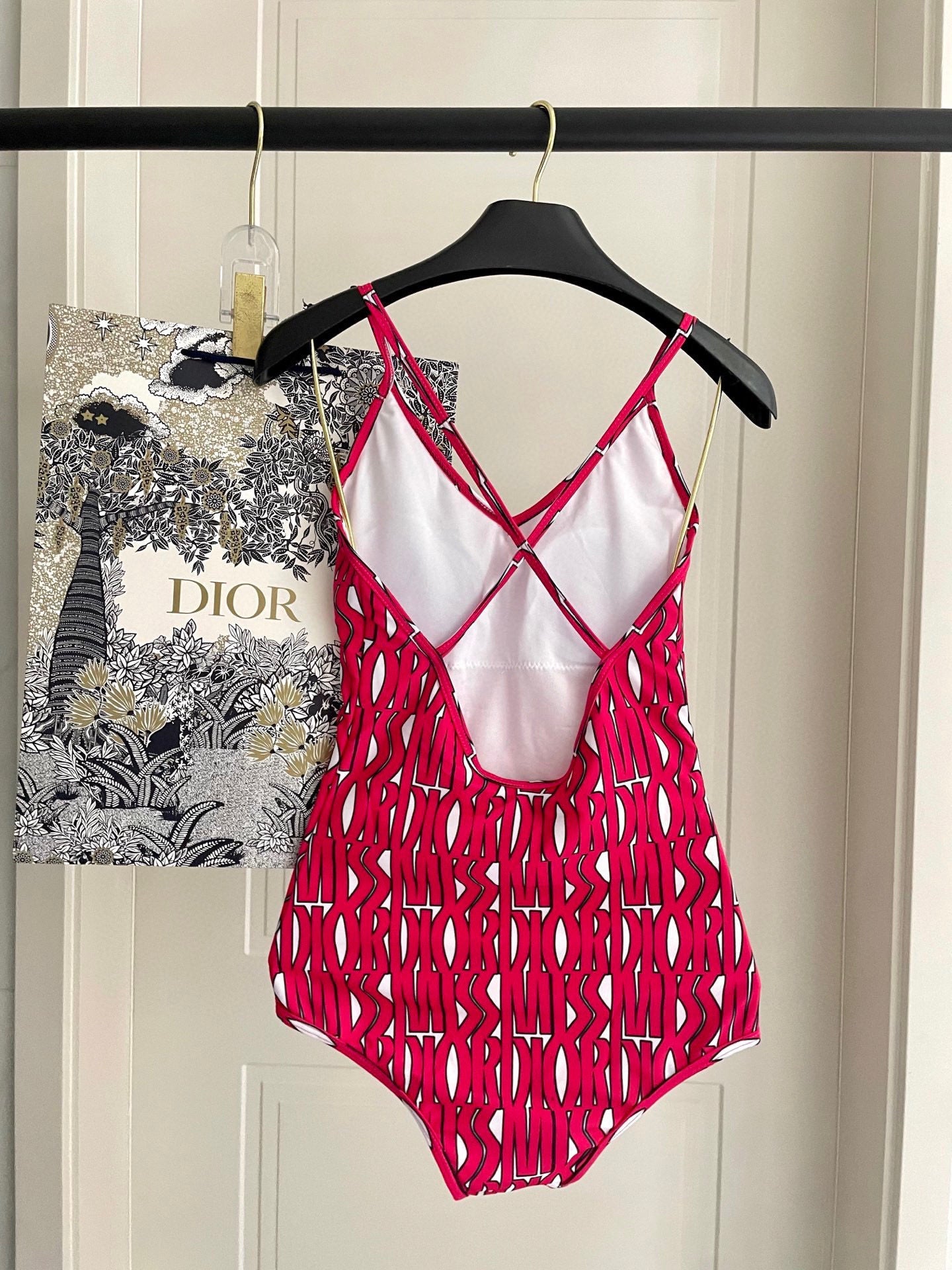 25 Summer New Print Fashion Sexy V-neck Suspender Top One-piece Swimsuit