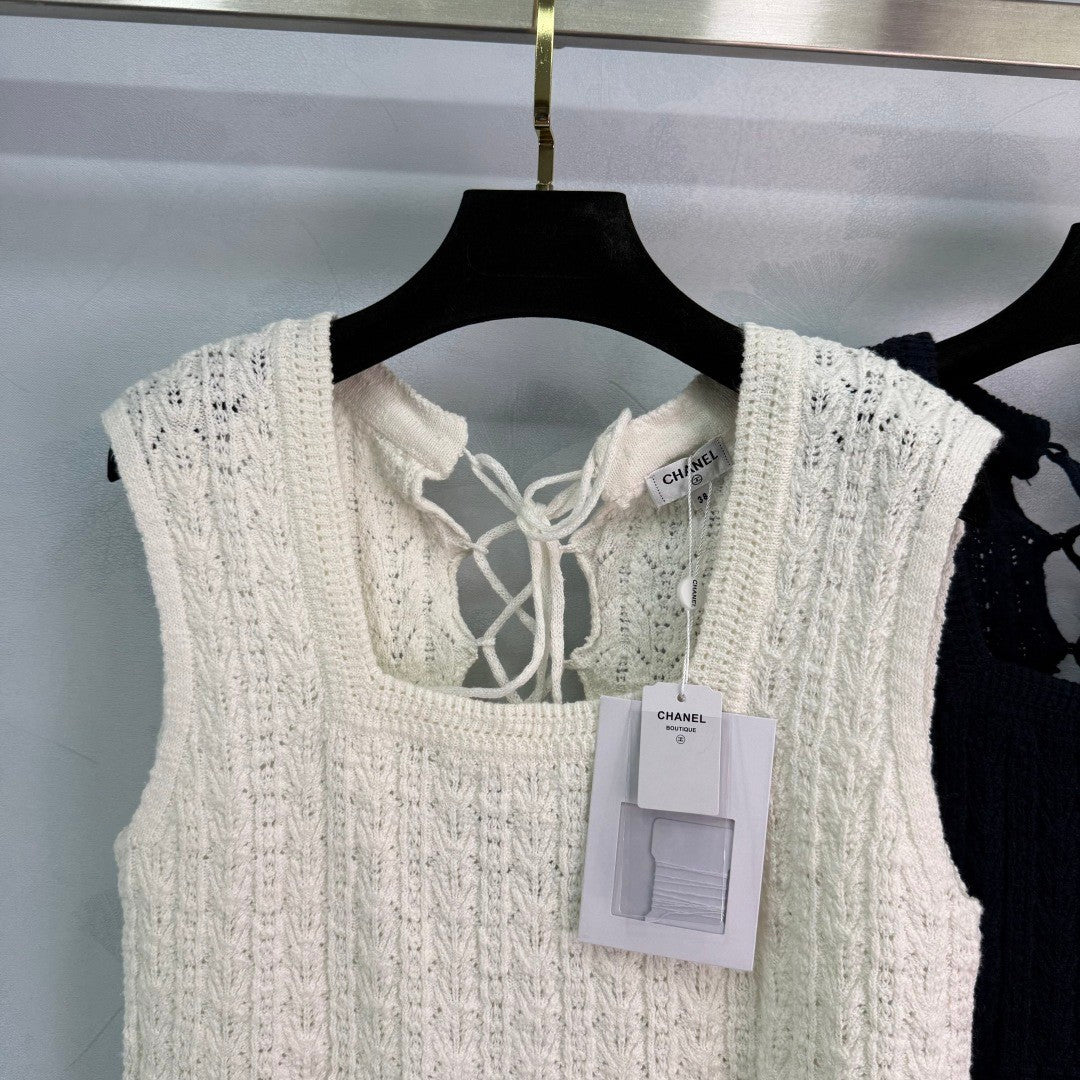 2025 Summer New Square Round Neck Lace-up Knitted Vest