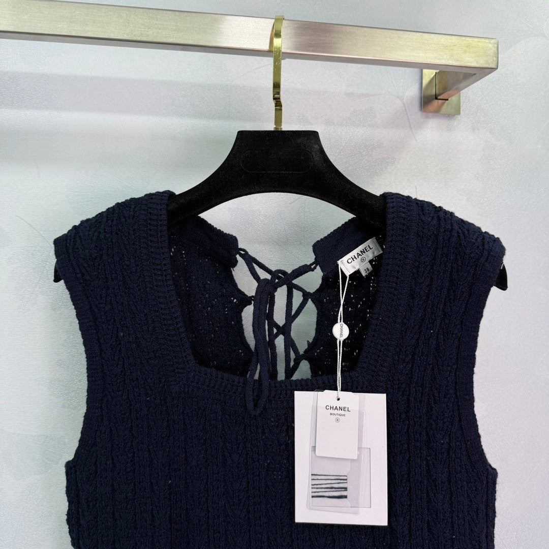 2025 Summer New Square Round Neck Lace-up Knitted Vest