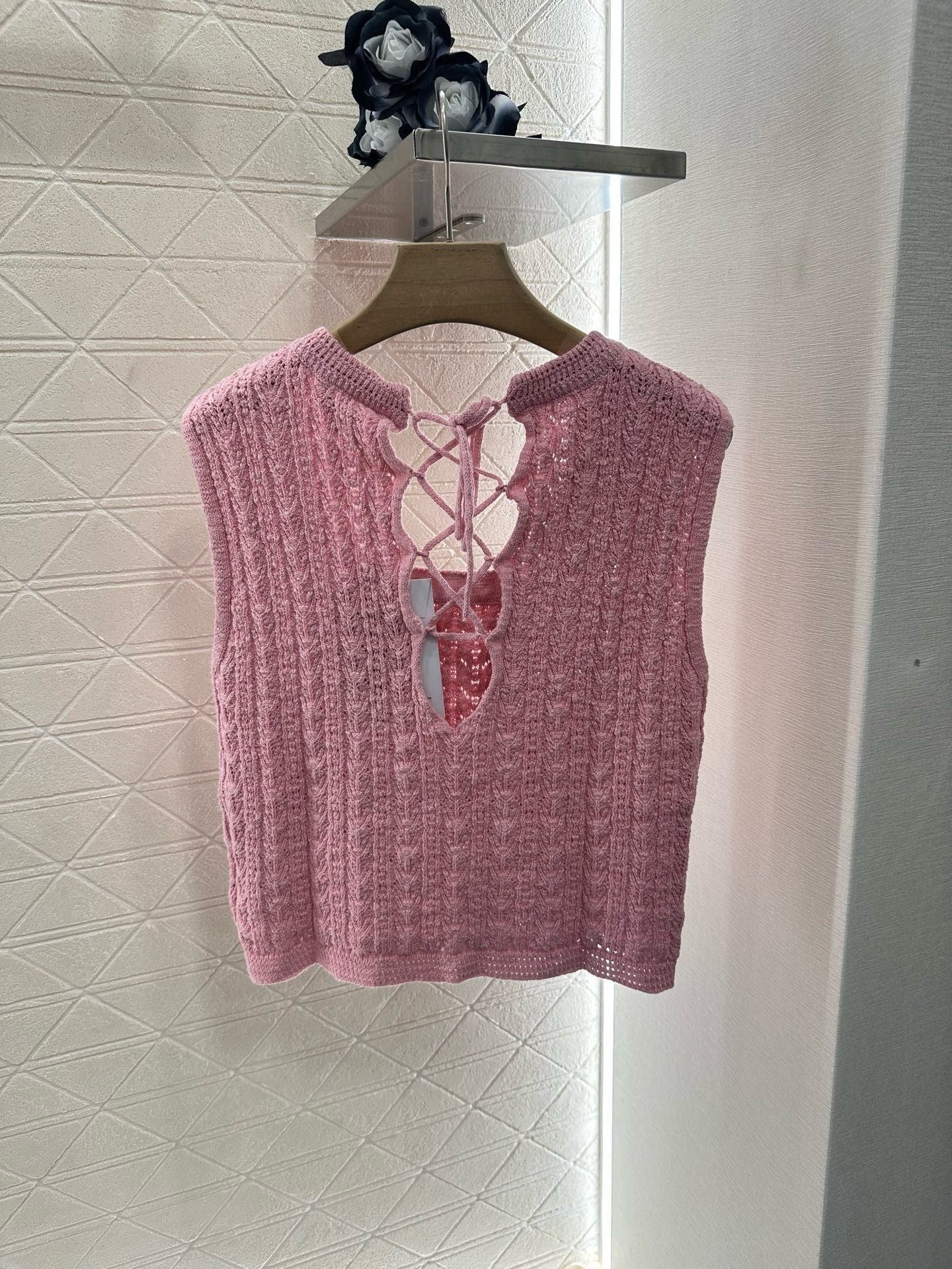2025 Summer New Square Round Neck Lace-up Knitted Vest