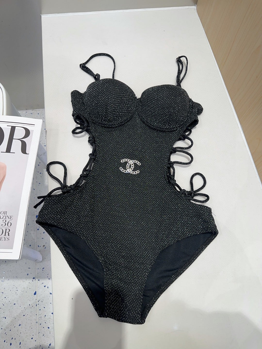 C 25 Gorgeous Waistless Halter One-piece Swimsuit