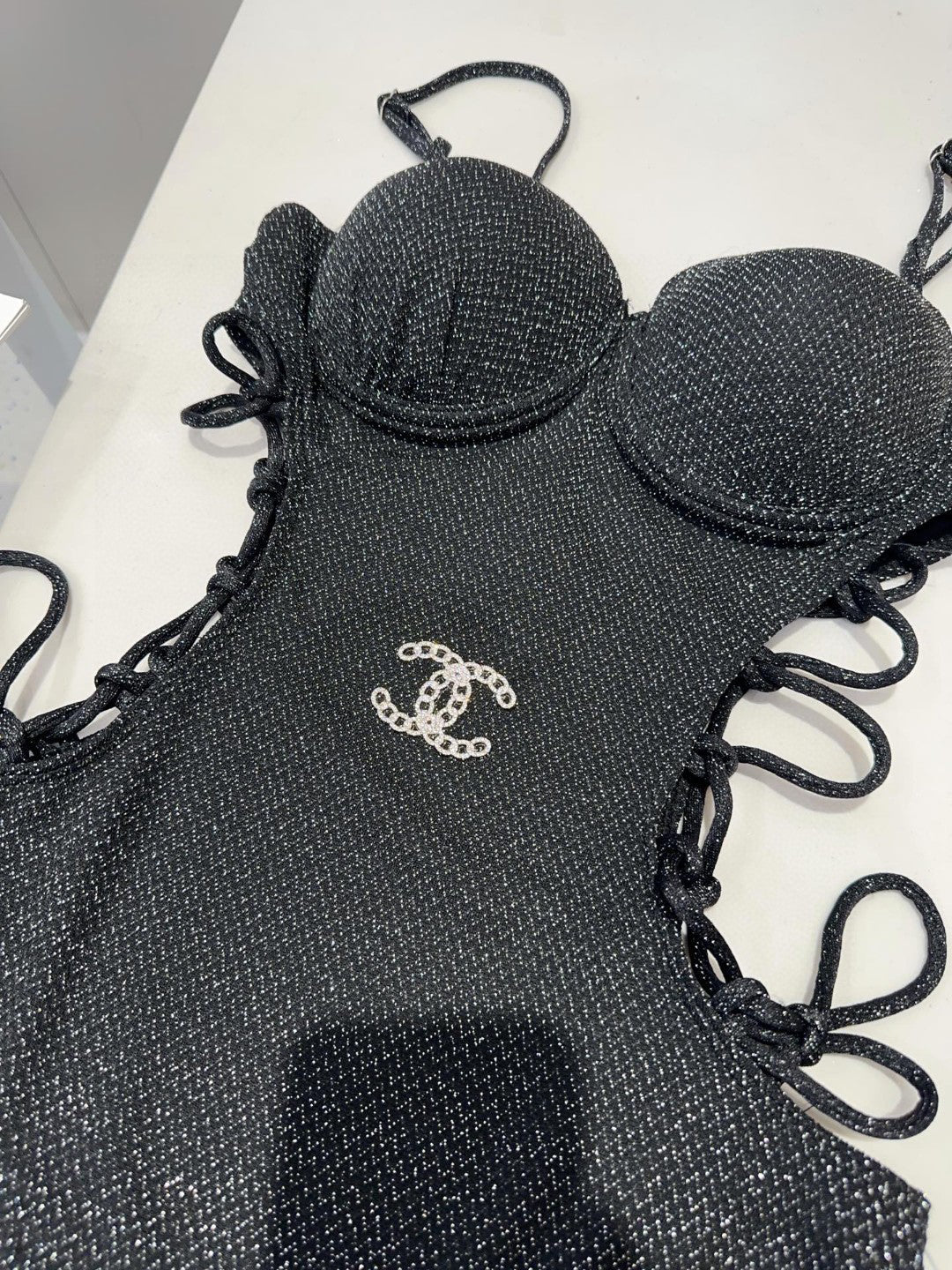 C 25 Gorgeous Waistless Halter One-piece Swimsuit