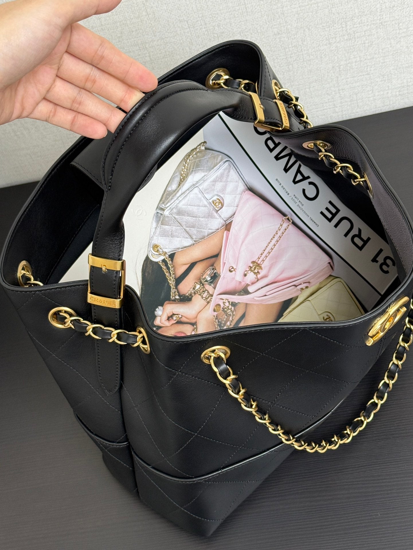 25A Small Tote Bag 36cm Black Calfskin