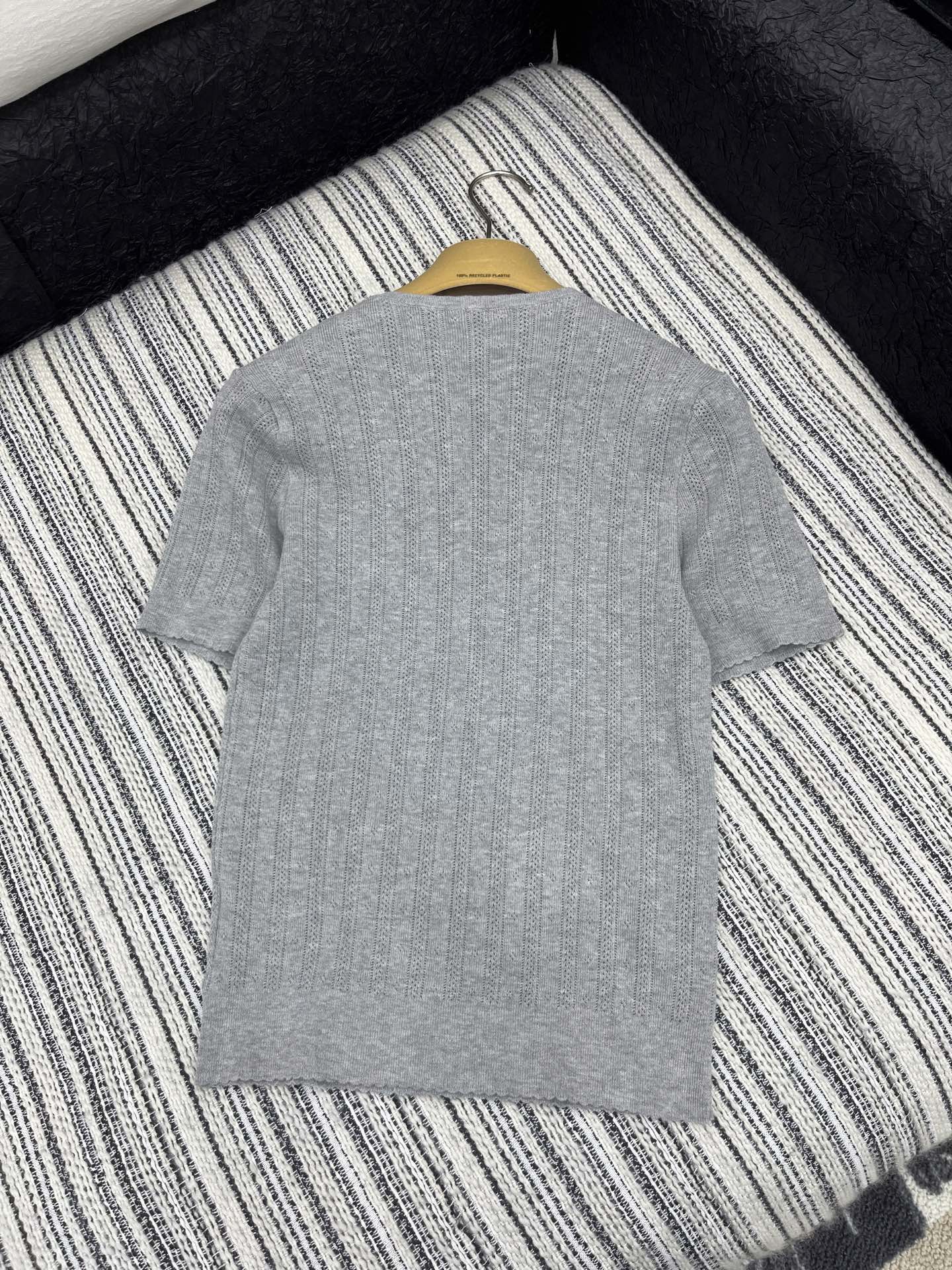 2025SS Spring and Summer New Round Neck Crochet Short Sleeves