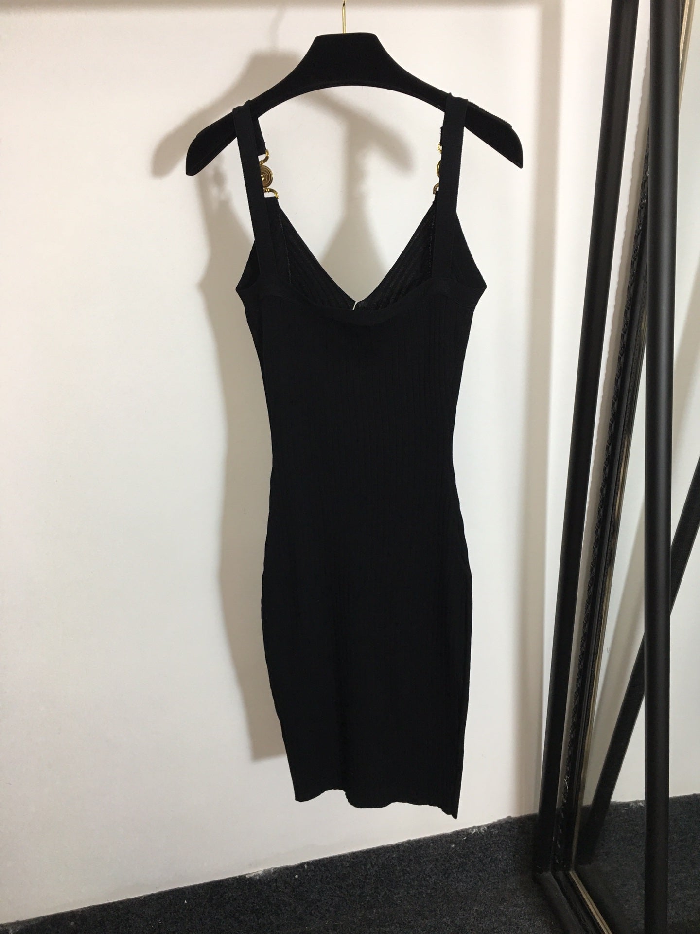 25 Summer New Metal Button Slim Fit Elastic Knit Suspender Dress