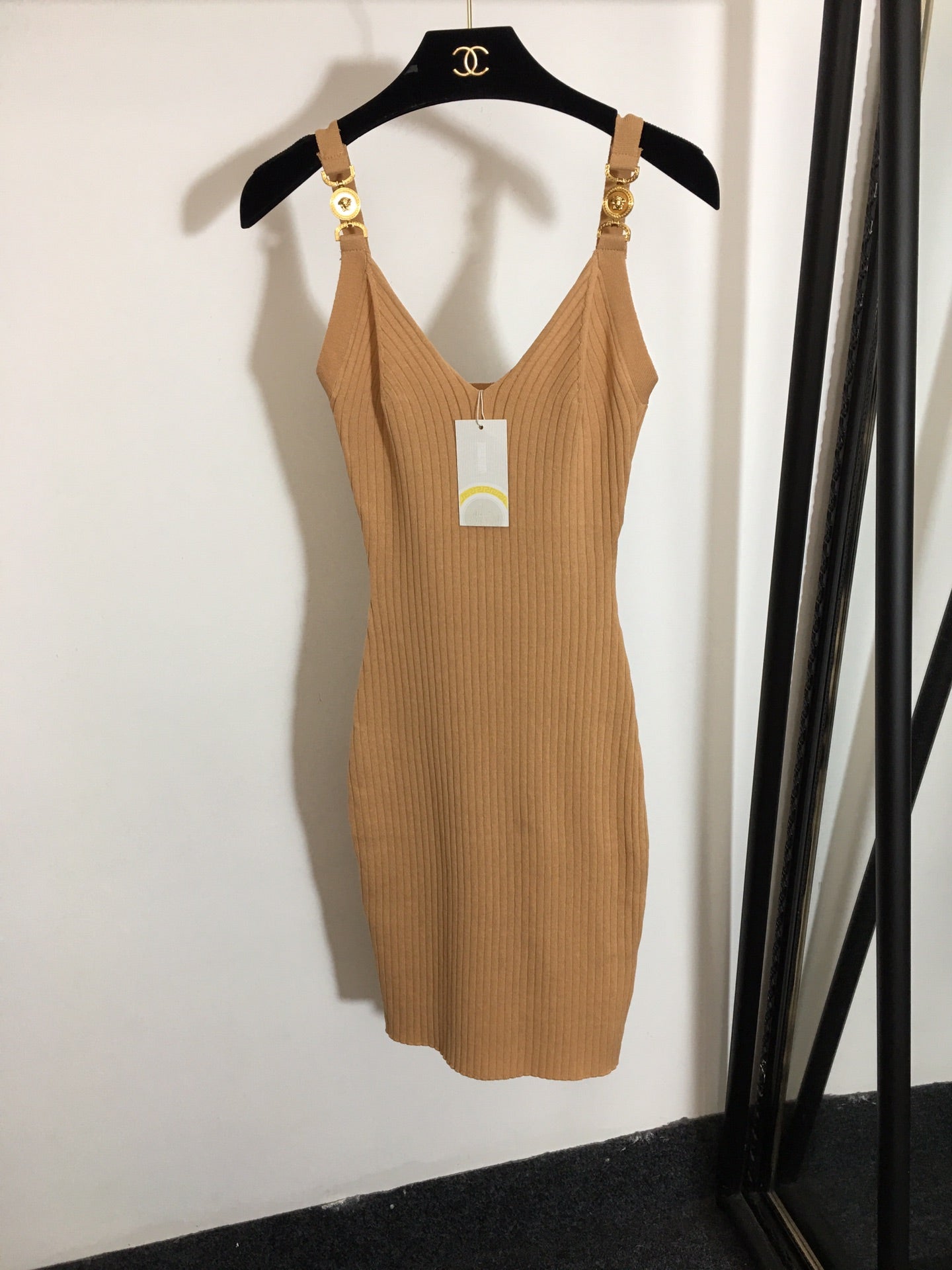 25 Summer New Metal Button Slim Fit Elastic Knit Suspender Dress