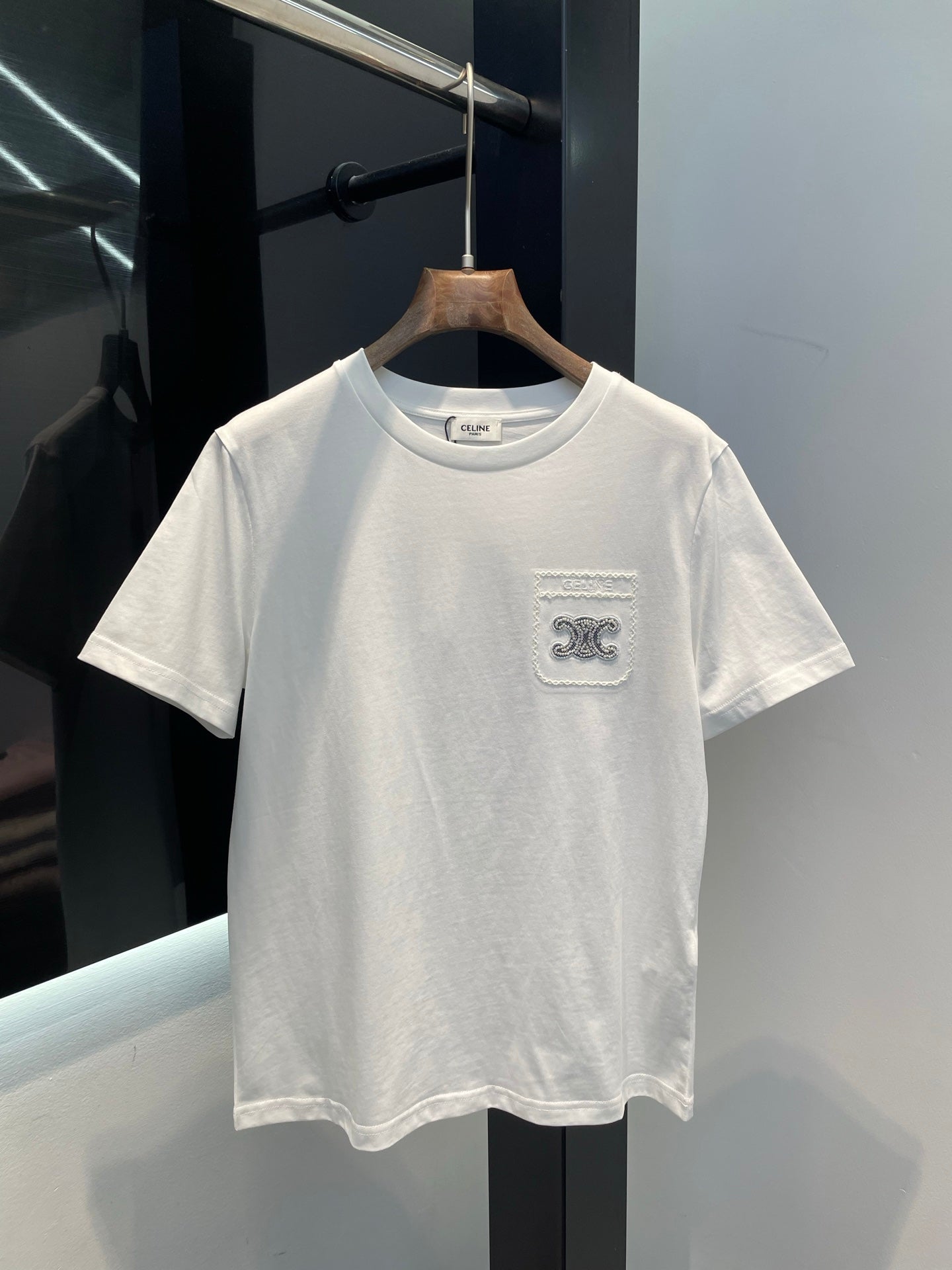25 Summer new long-sleeved diamond simple letter logo round neck T-shirt