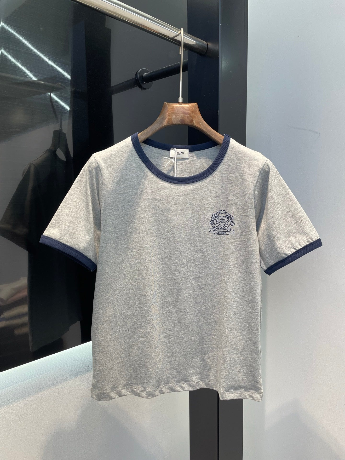 25 Summer new simple letter logo round neck T-shirt