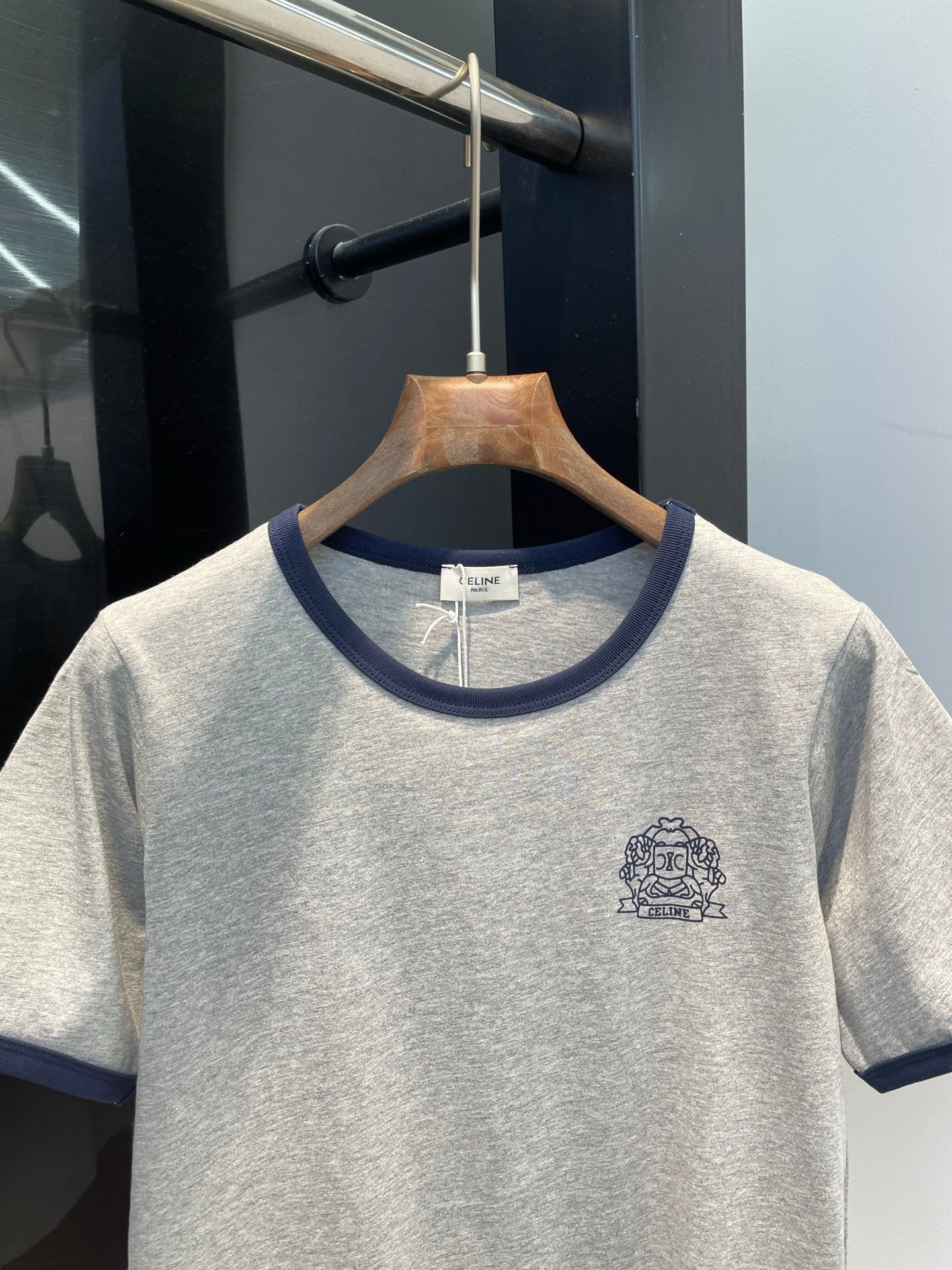 25 Summer new simple letter logo round neck T-shirt