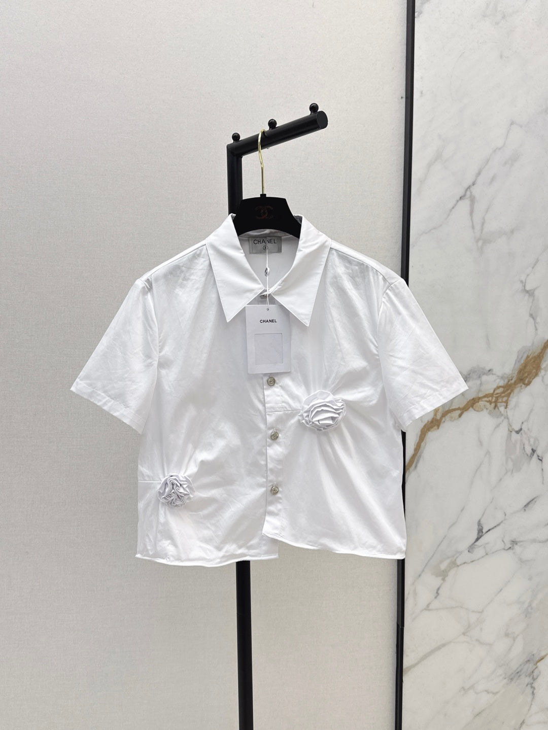 25 Spring and Summer Latest Three-Dimensional Flower Short-Sleeved Shirt