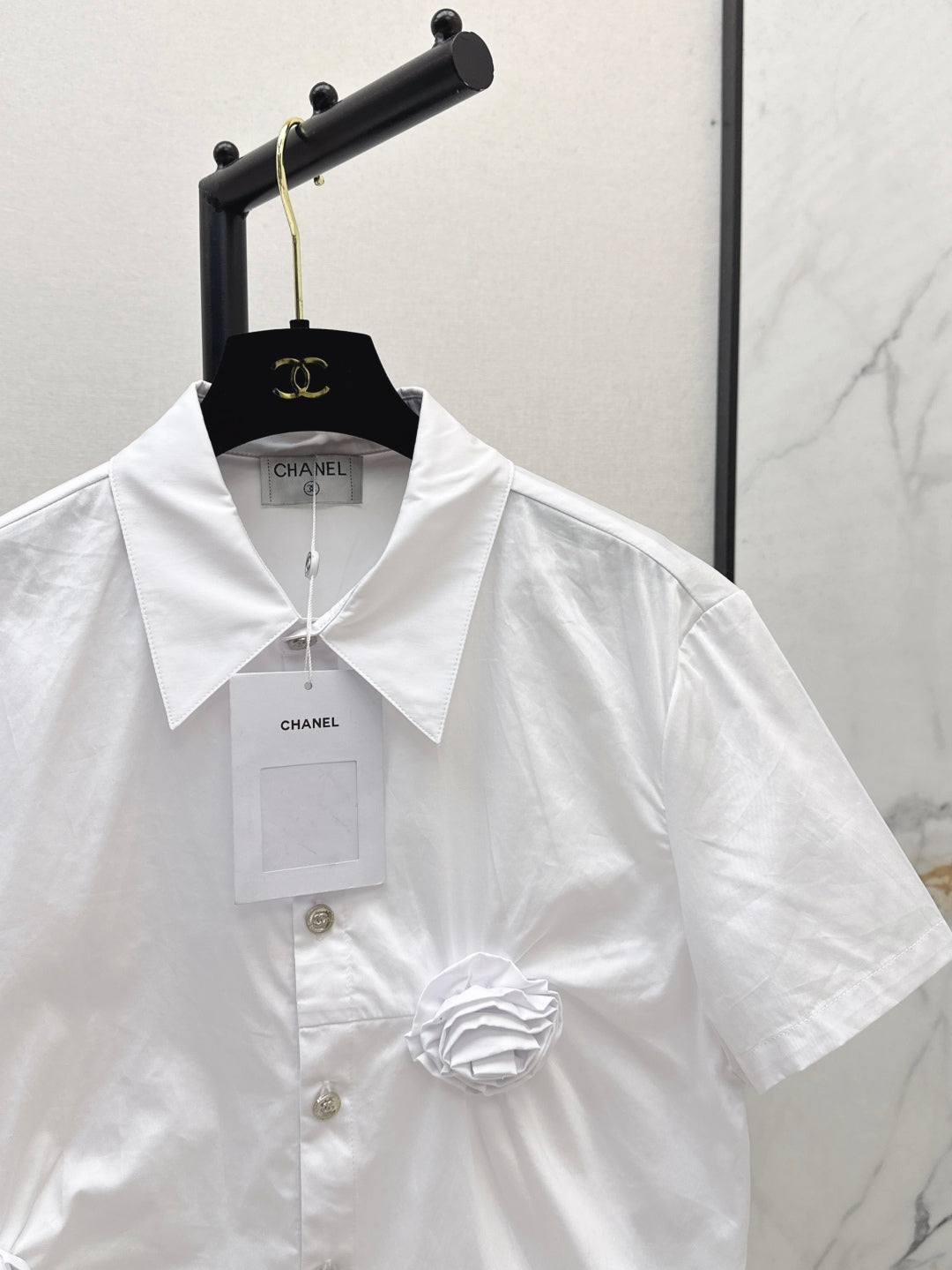 25 Spring and Summer Latest Three-Dimensional Flower Short-Sleeved Shirt