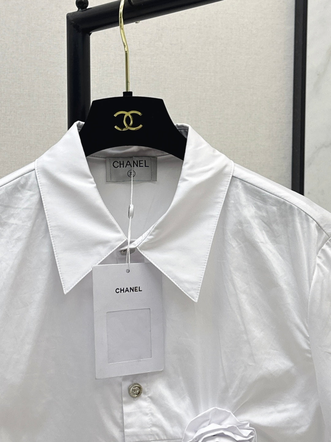 25 Spring and Summer Latest Three-Dimensional Flower Short-Sleeved Shirt