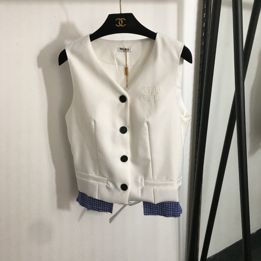 25 Summer new letter logo embroidered patch V-neck suit vest jacket + plaid splicing pleated short skirt suit