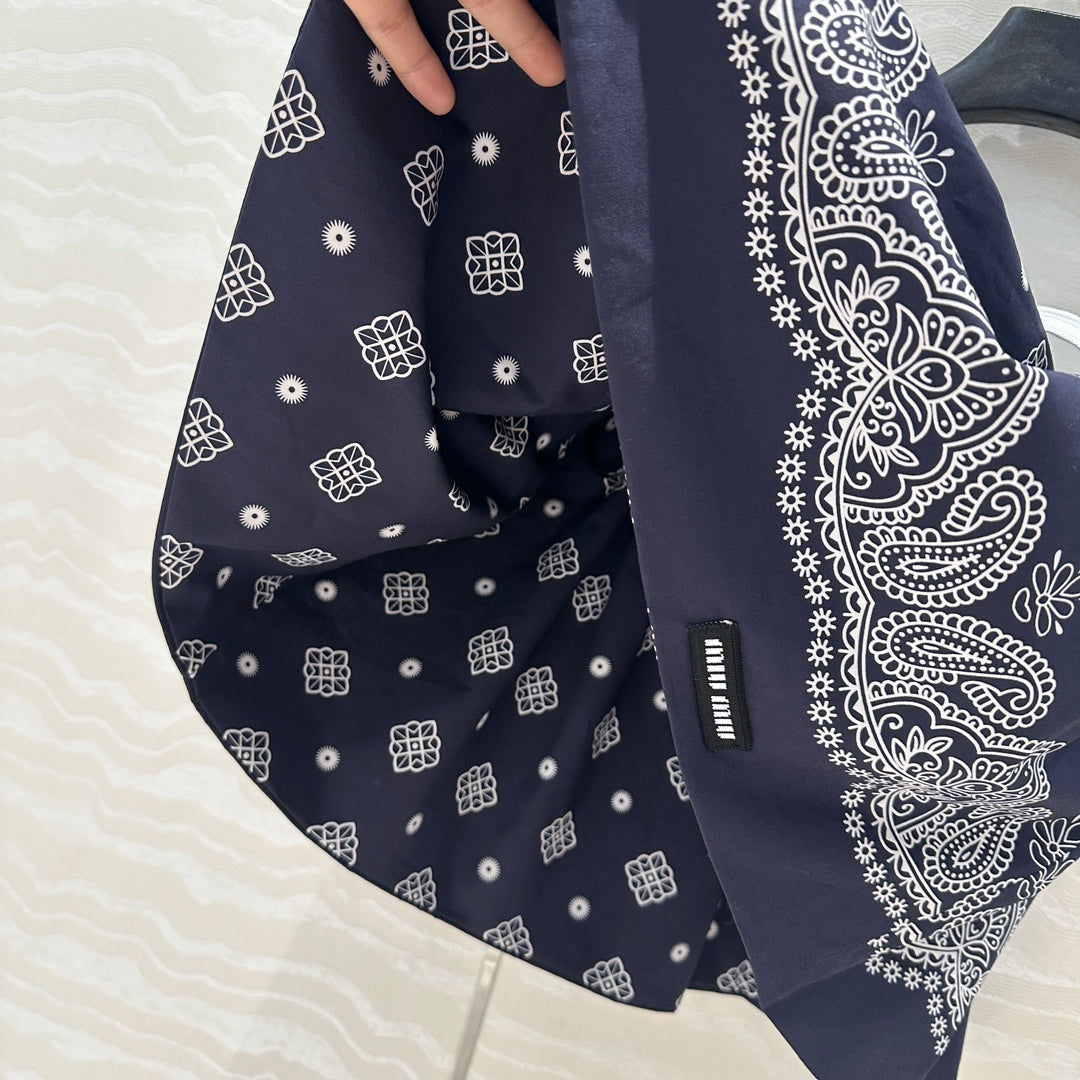 25ss Vacation style, elastic waist, short skirt