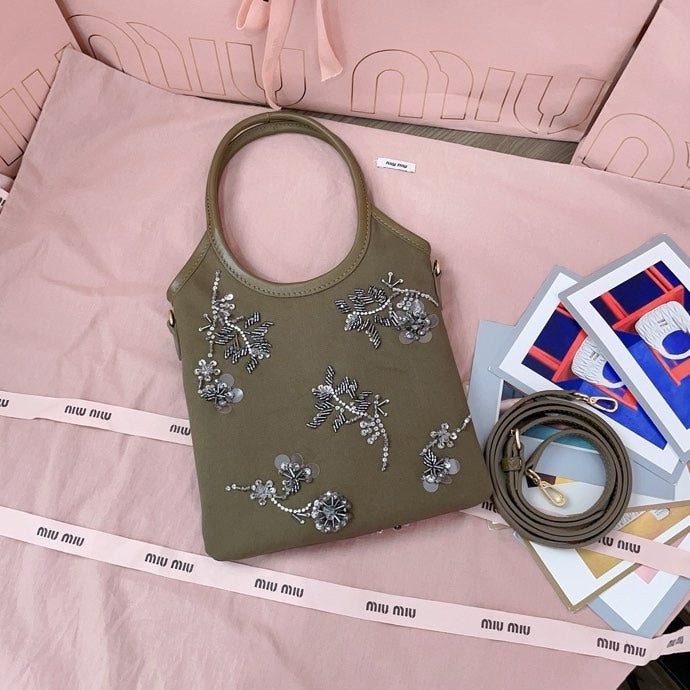 25ss New nail bead embroidery ivy bag