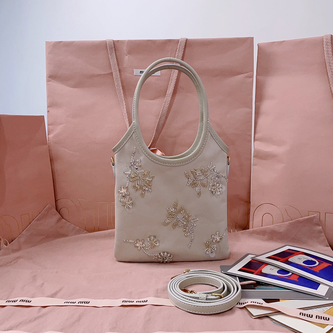 25ss New nail bead embroidery ivy bag