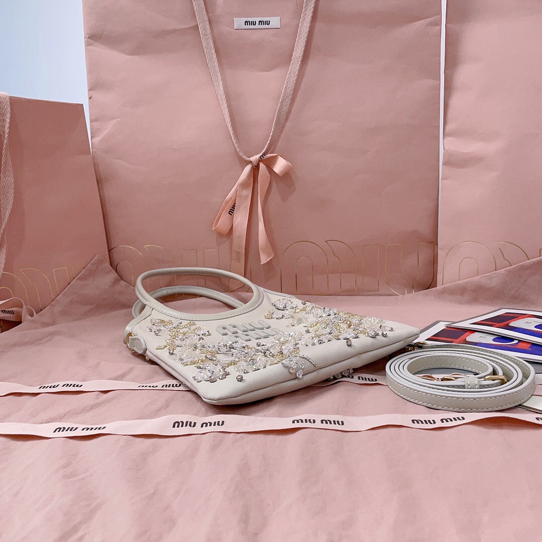 25ss New nail bead embroidery ivy bag