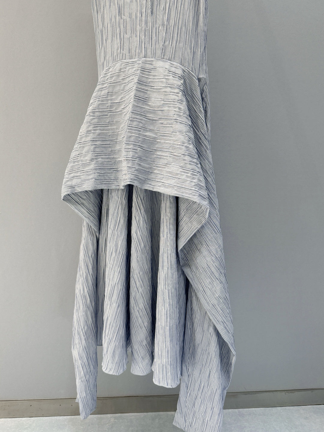 25ss 25 French wrap dress