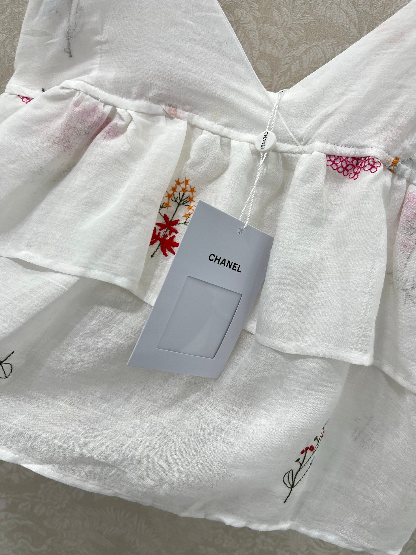 25 Summer new white color thread embroidery retro pure desire camisole