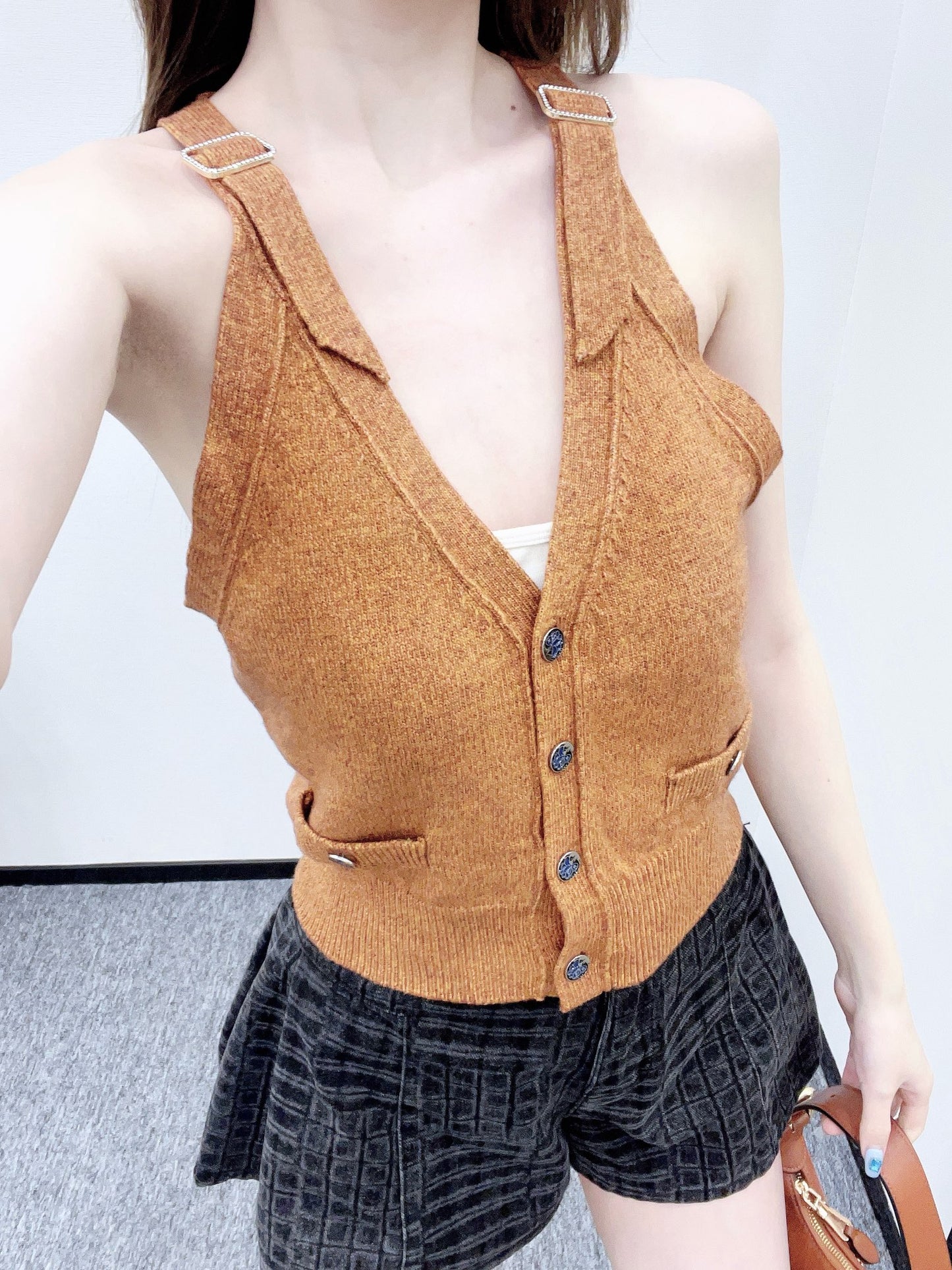 2025 new style new buckle knitted vest