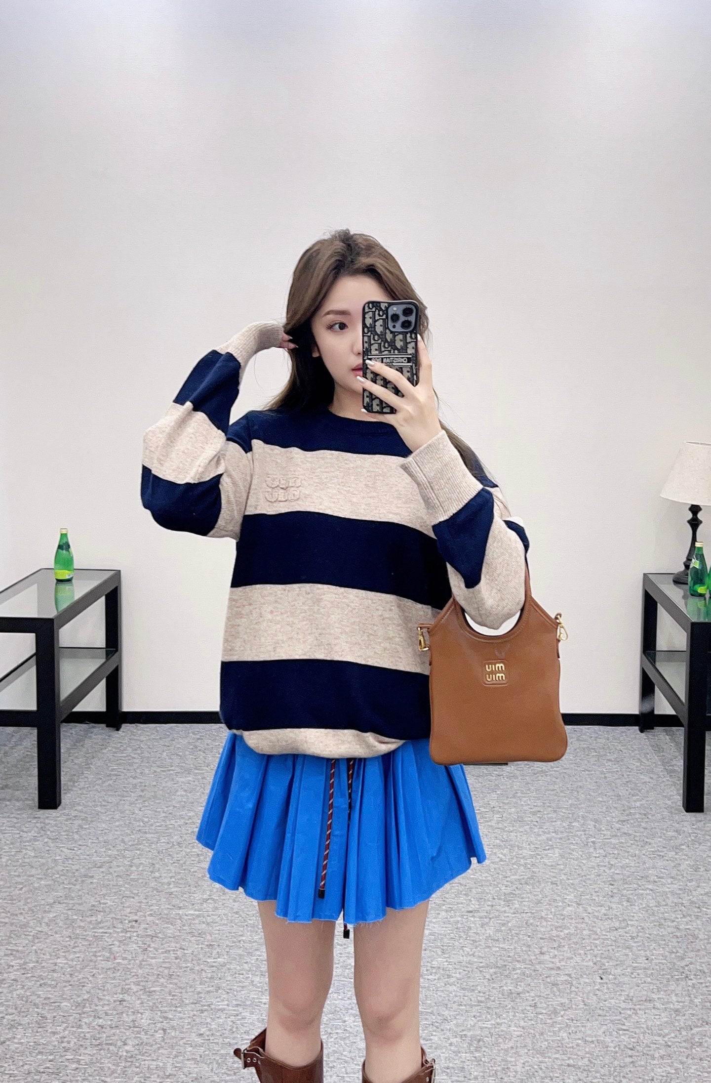 2025 Summer New Arrival Letter Striped Round Neck Sweater