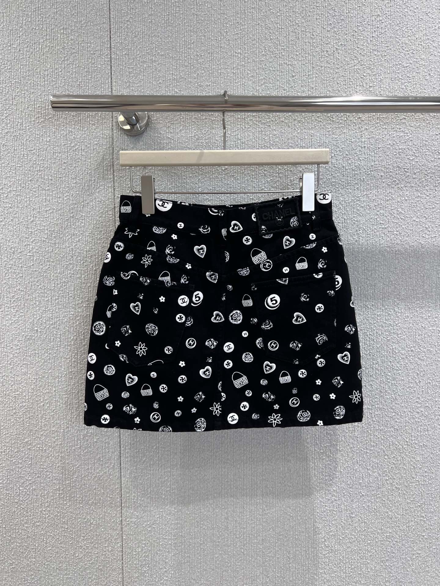 25Ss Spring and Summer New Style Printed Denim Tank Top + Short Skirt Set |