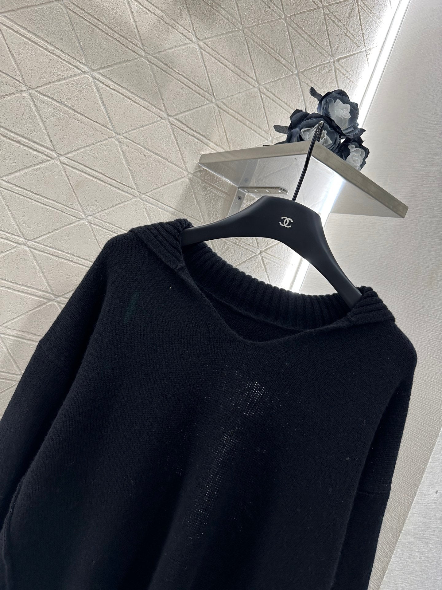 2025 Autumn New Arrivals Shawl Collar Knitted Sweater