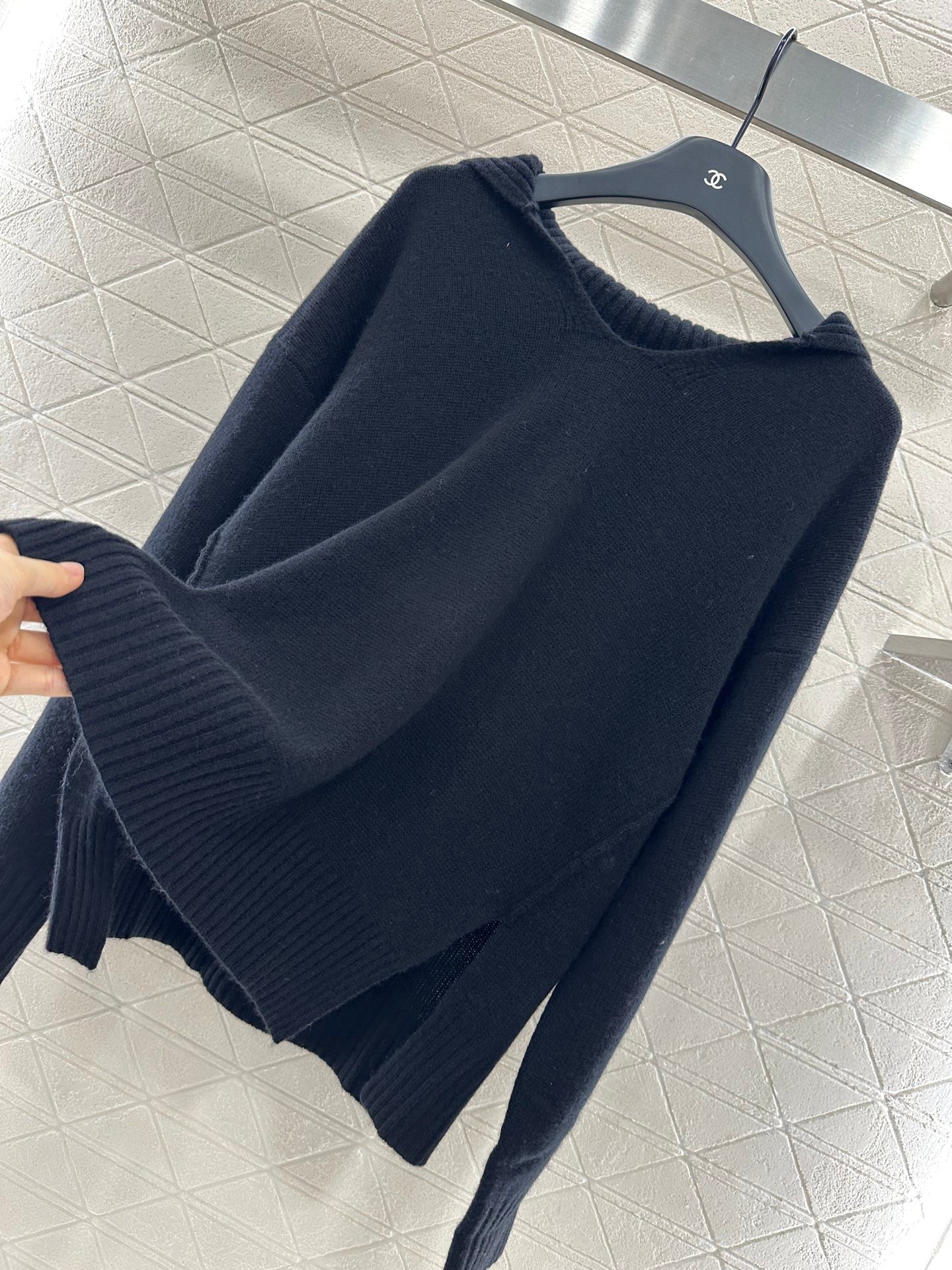 2025 Autumn New Arrivals Shawl Collar Knitted Sweater