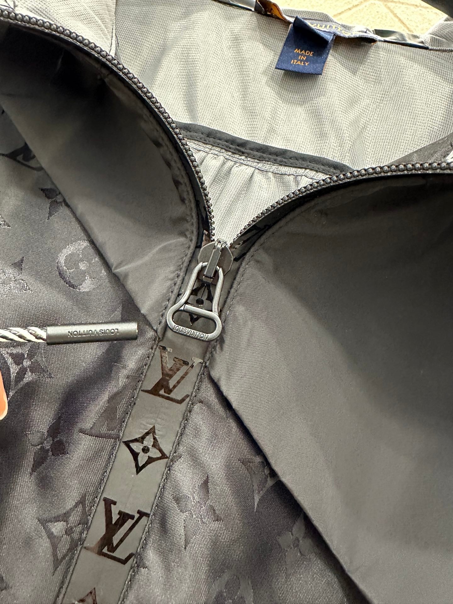 2025 Autumn New Hooded Jacquard Jacket