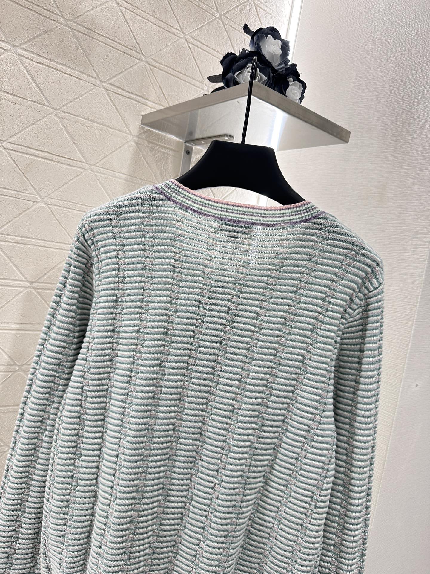 2025 Autumn New Striped knitted cardigan